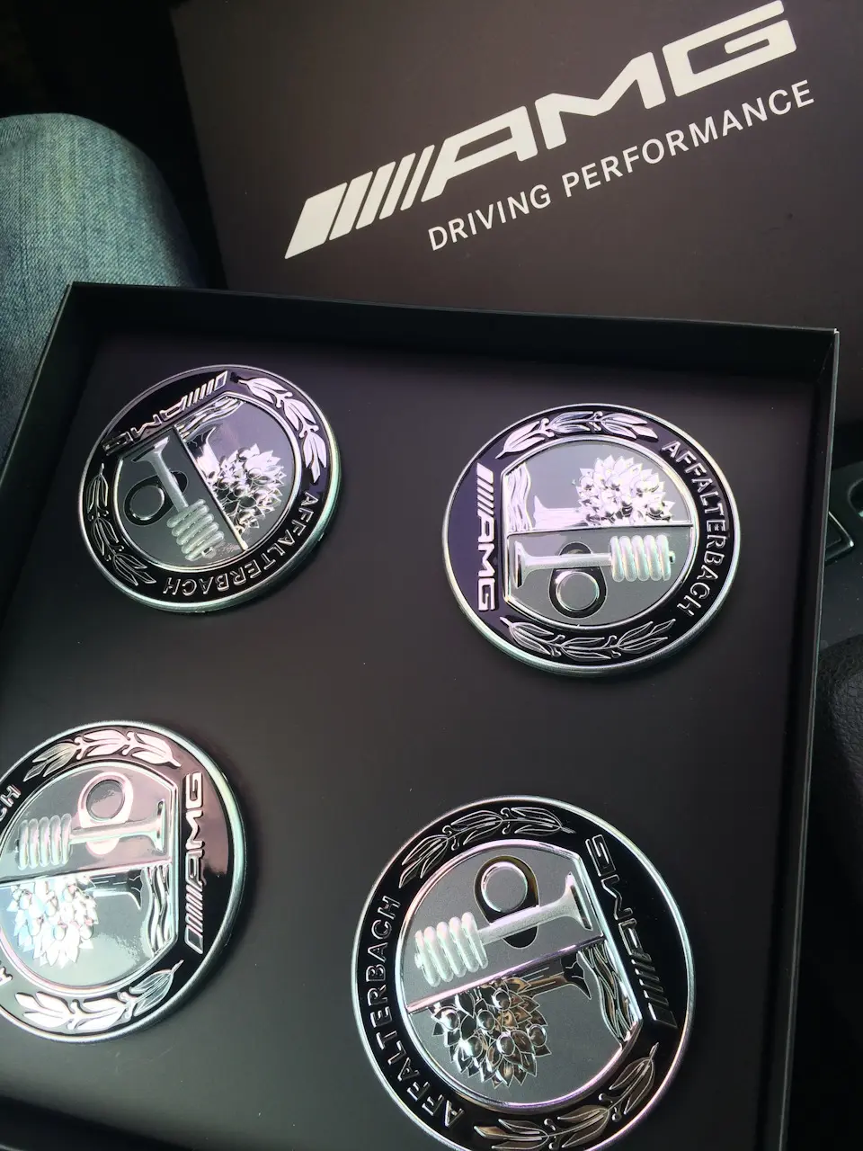 Senterkopper Mercedes-Benz AMG Dark Silver │ Genuine® Hub Caps  - sett 4 stk. – bilde 2