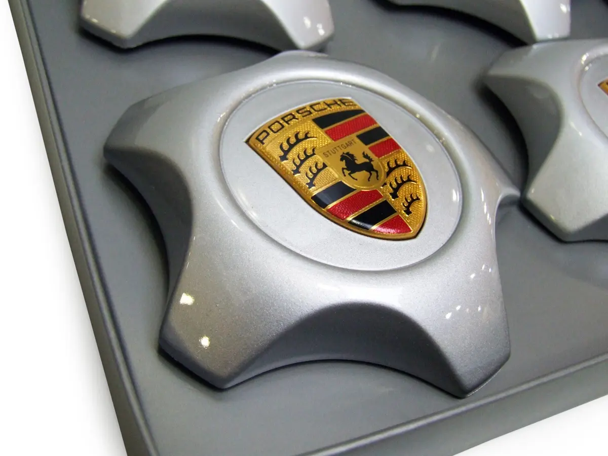 Senterkopper Porsche Stars Grey Titanium Edition │ Genuine Wheel Hub Center Cap Set - 4 stk. – bilde 2