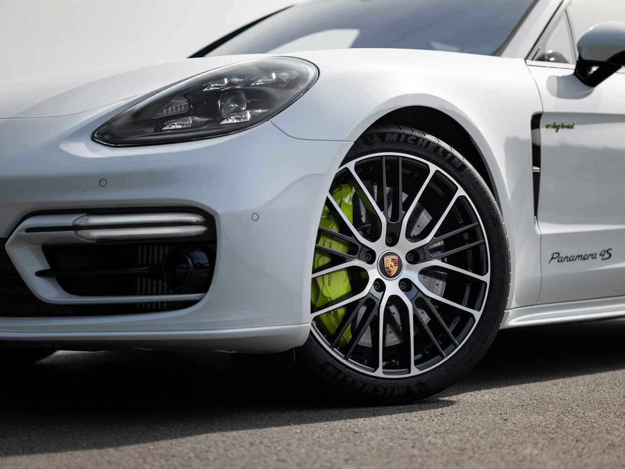 Senterkopper Porsche Taycan / Porsche Panamera (971) │ Genuine® Center Wheel Caps - sett 4 stk. Image 21