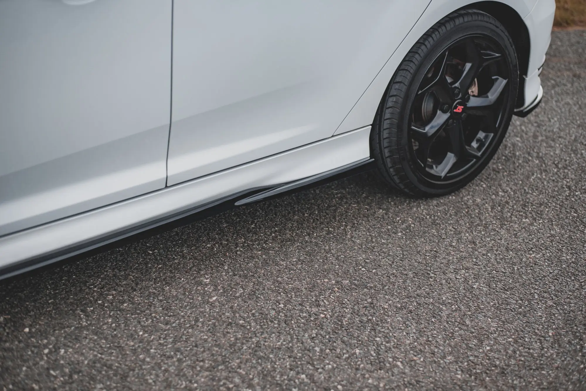 Sidedeskjørt V.2 Ford Focus ST III 2012 - 2018 – bilde 2
