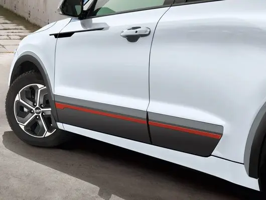 Sidelister Kia Niro EV 2022 -> │ Pynteliste or sidedør - Orange Delight Image 1