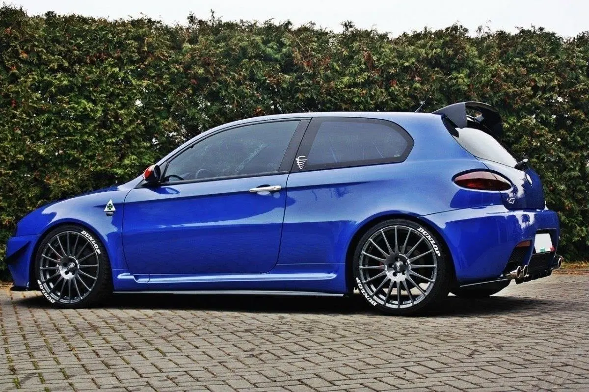 Sideskjørt ALFA ROMEO 147 GTA 2002-2010 – bilde 2