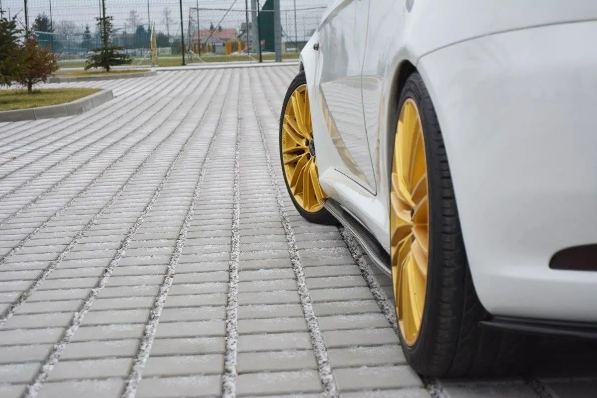 SIDESKJØRT ALFA ROMEO GT 2004-2010 – bilde 5