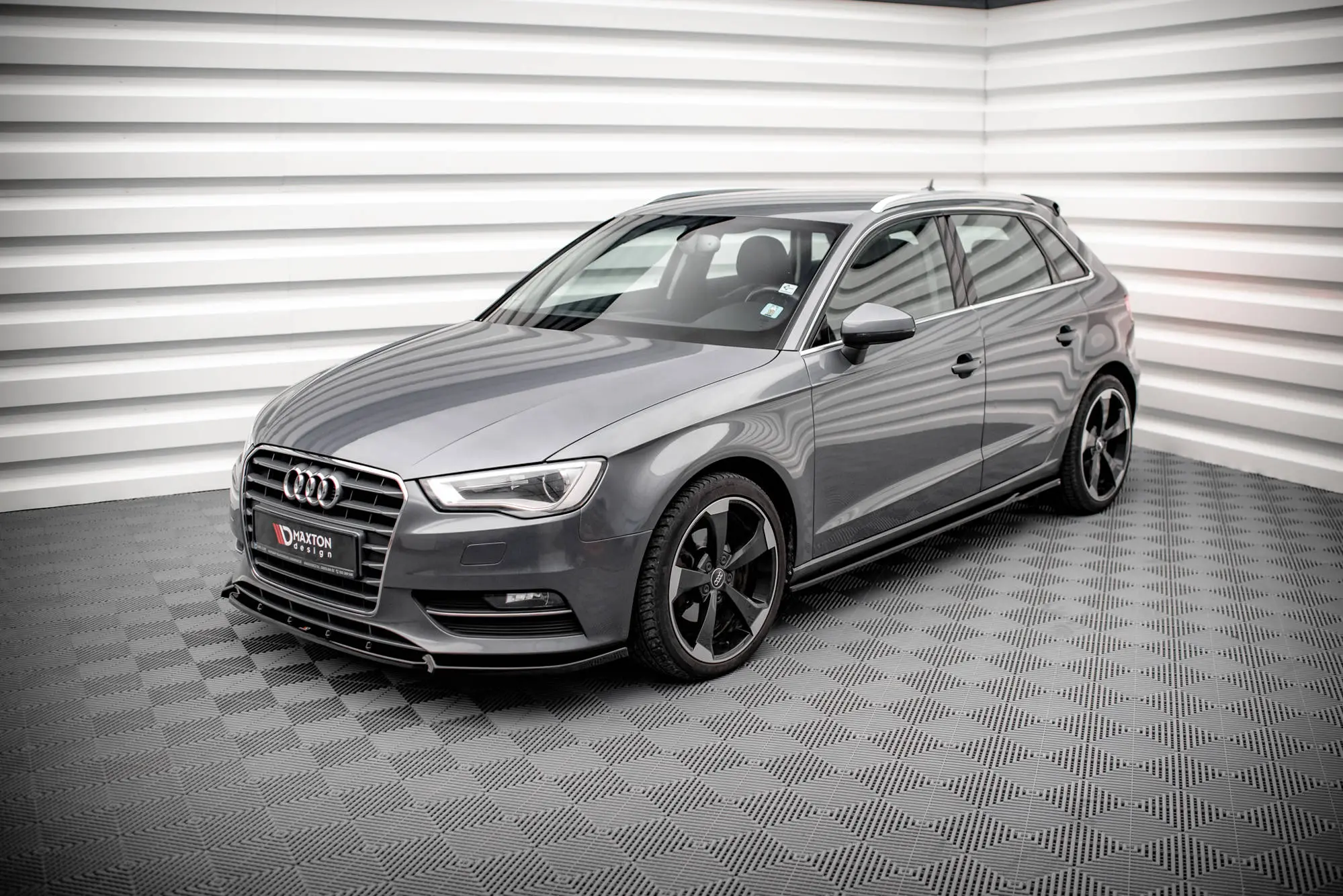 Sideskjørt Audi A3 8V Sportback 2013 - 2016 – bilde 3