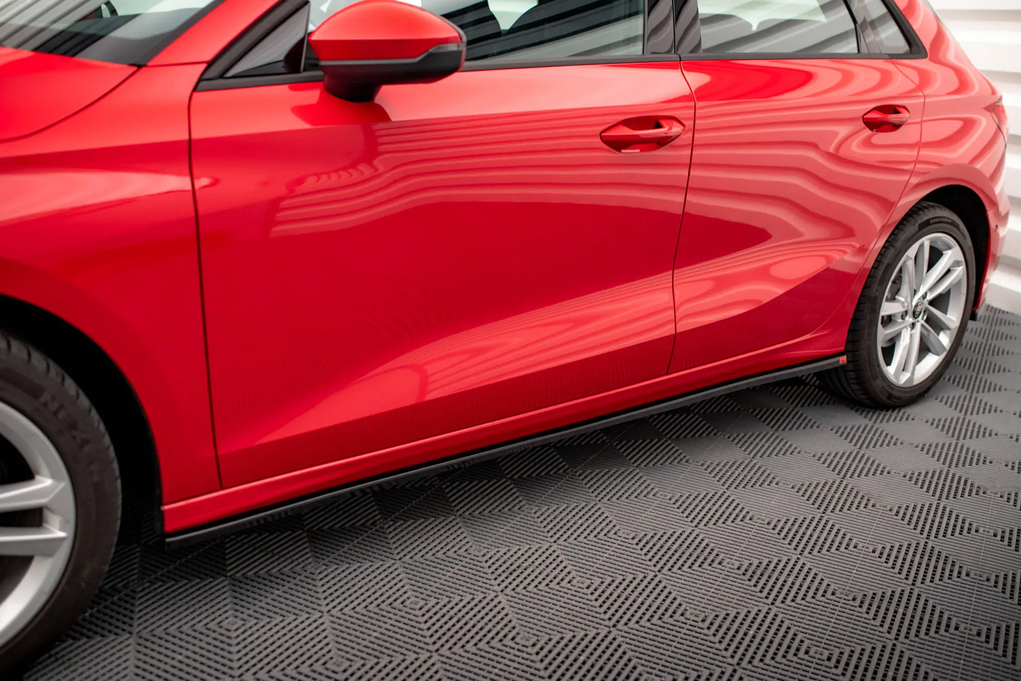 Sideskjørt Audi A3 8Y 2020 ->