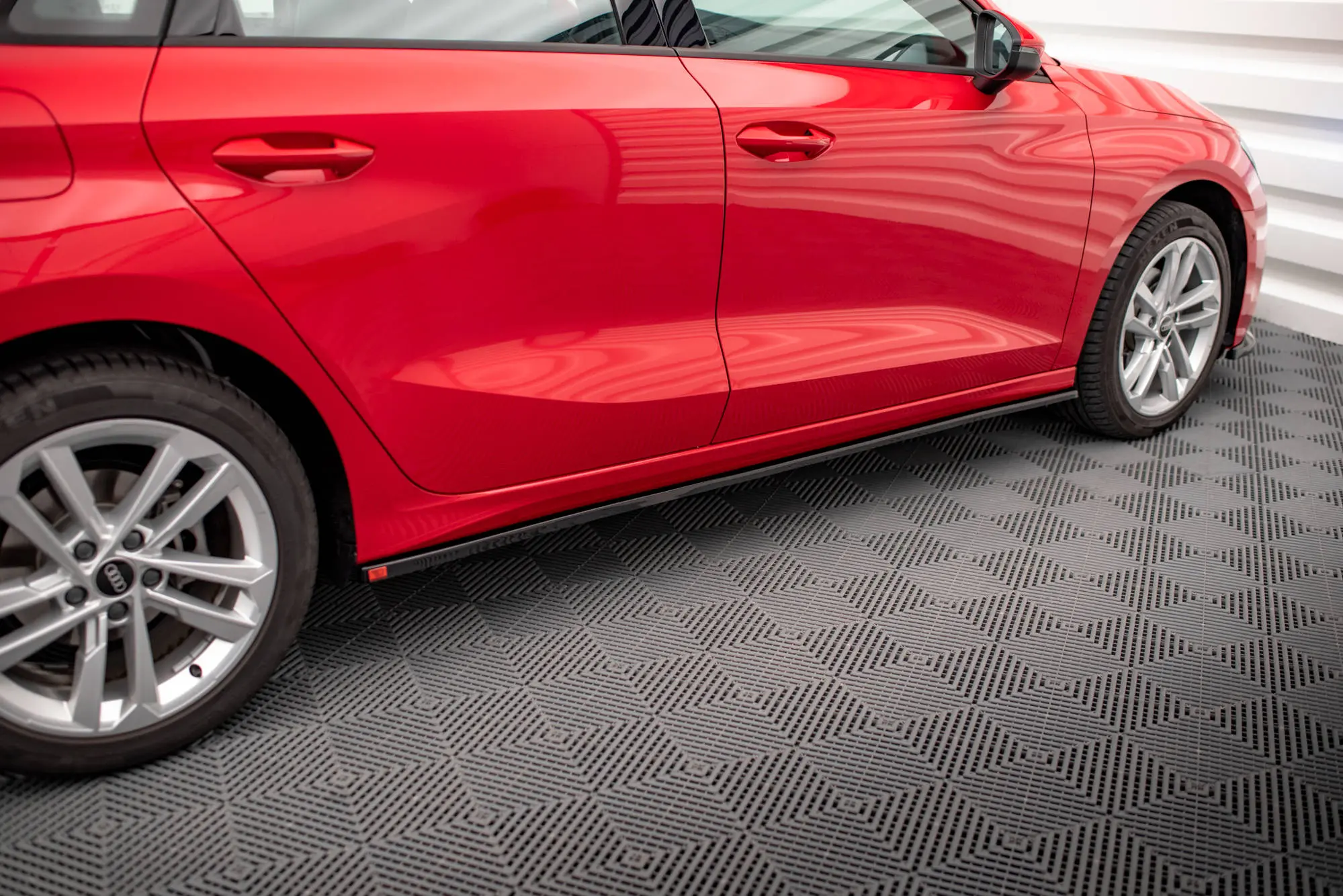 Sideskjørt Audi A3 8Y 2020 -> – bilde 2