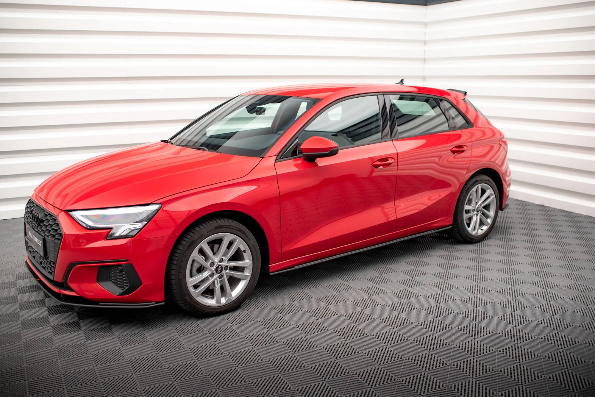 Sideskjørt Audi A3 8Y 2020 -> | Street Pro Black Edition – bilde 2