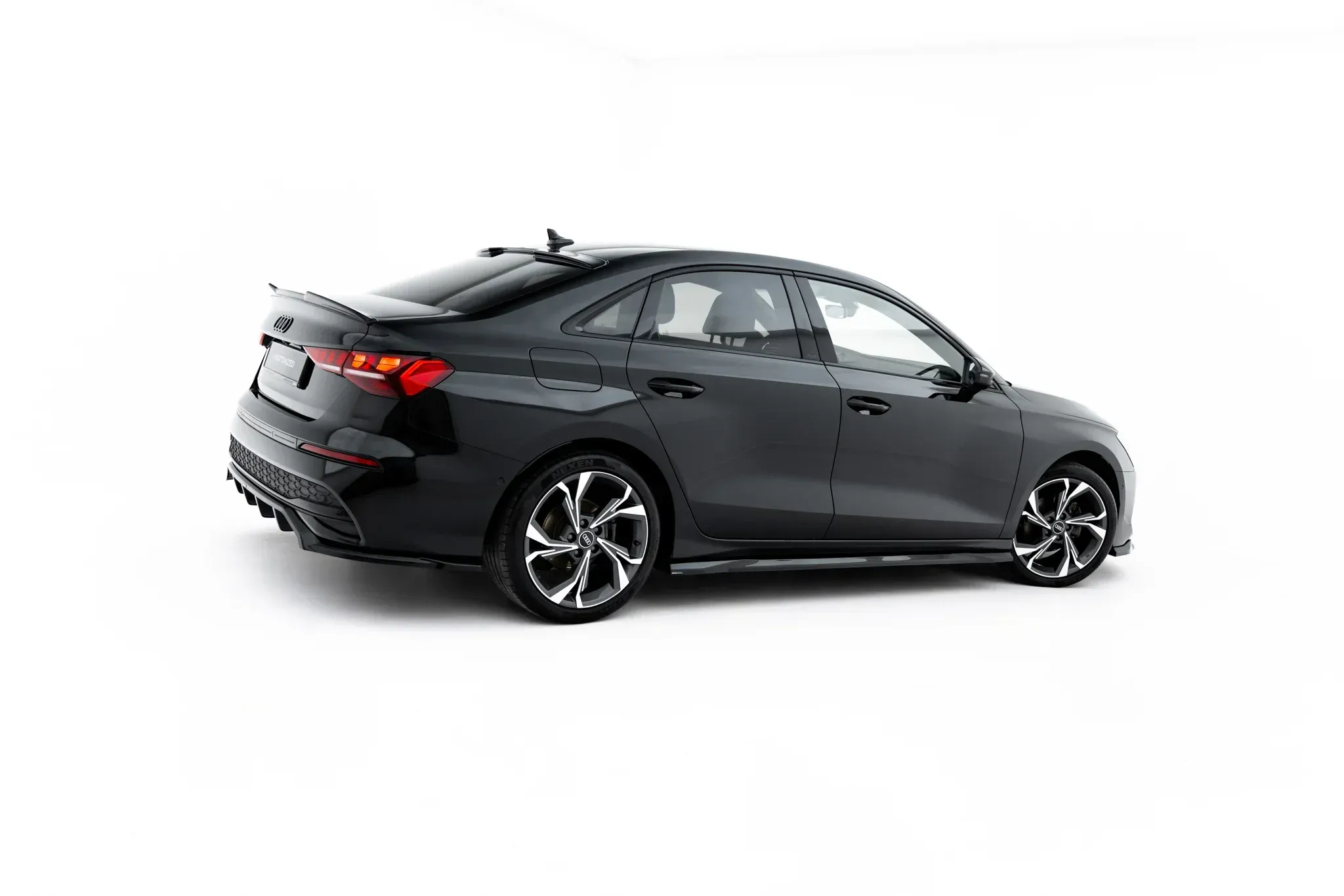 Sideskjørt Audi A3 Sedan 8Y Facelift 2024 -> | Glossy Black Edition – bilde 2