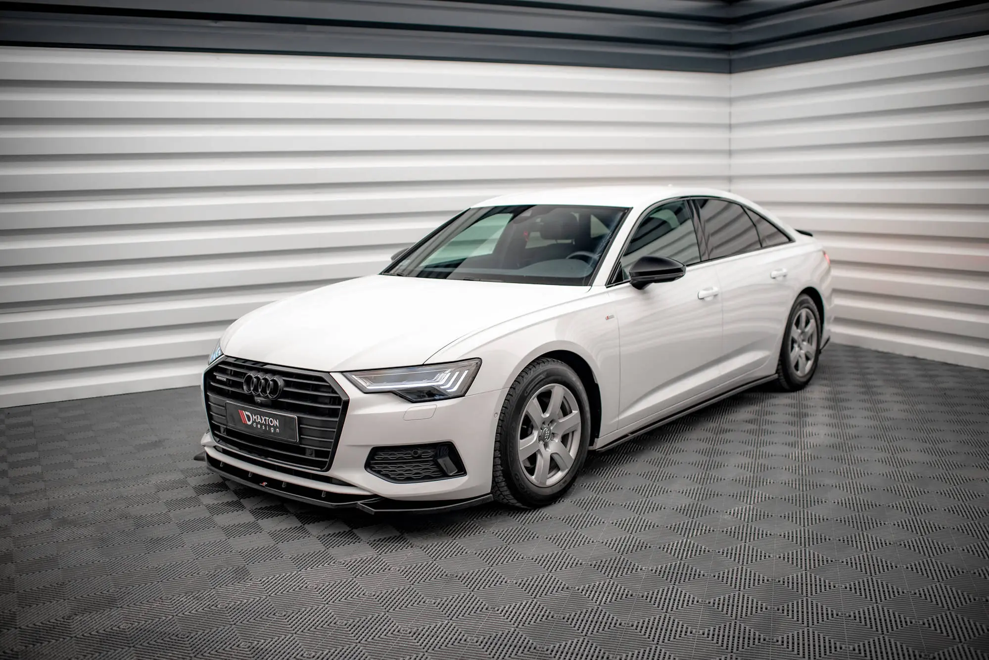 SIDESKJØRT Audi A6 C8 2018 - 2023 – bilde 3