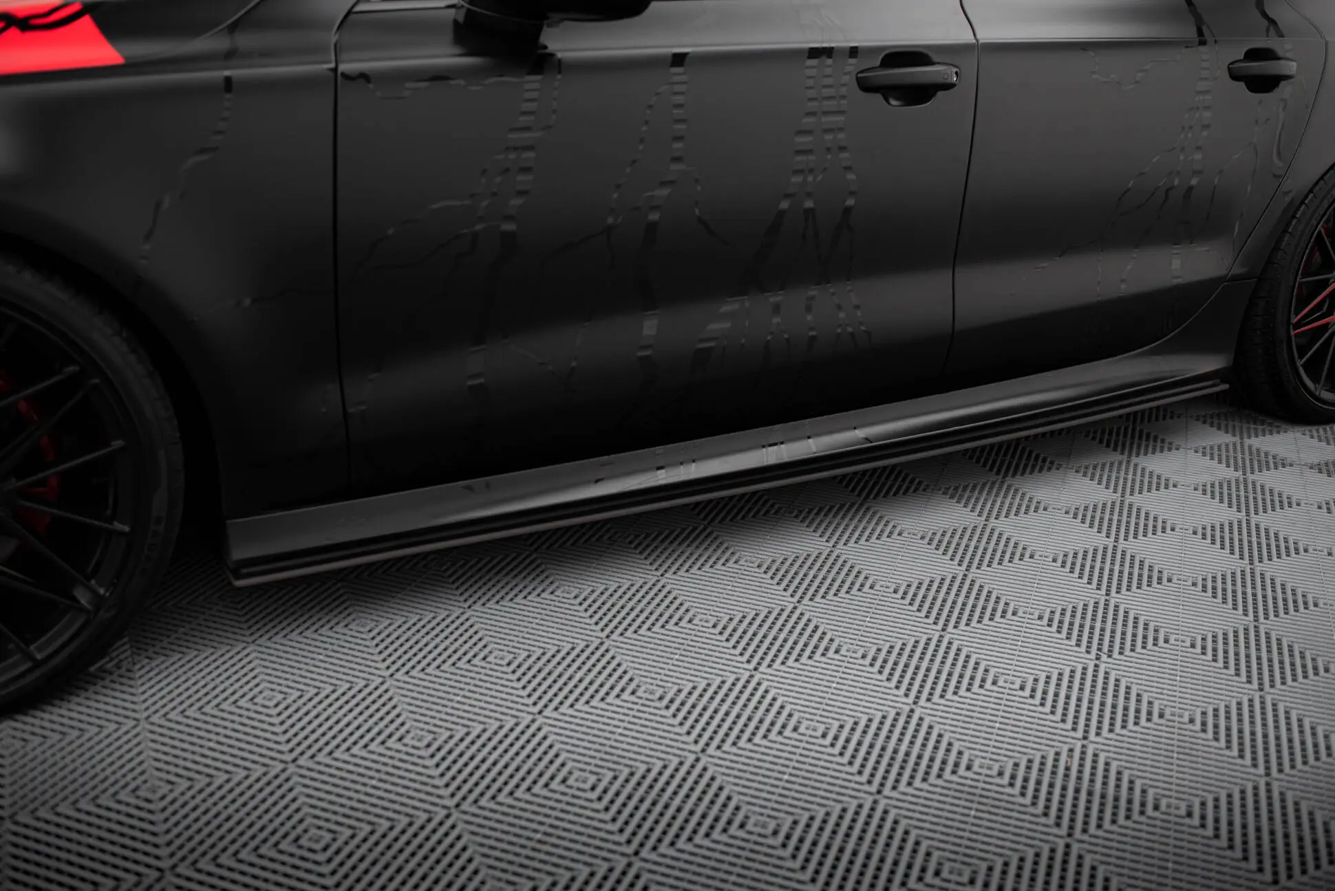 Sideskjørt Audi A7 (C7) S-Line 2010 - 2014 | Street Pro Black Edition