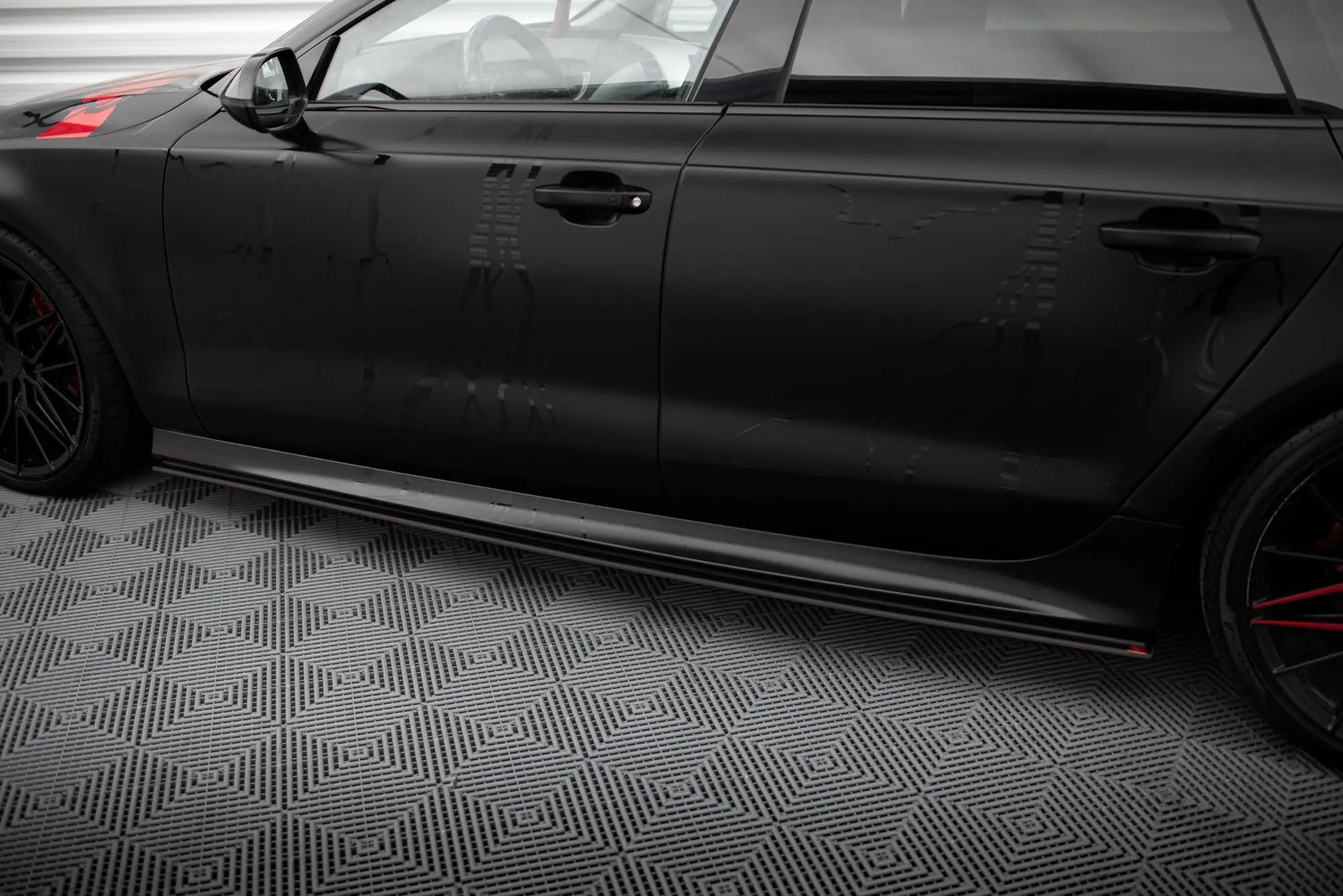 Sideskjørt Audi A7 (C7) S-Line 2010 - 2014 | Street Pro Black Edition – bilde 2