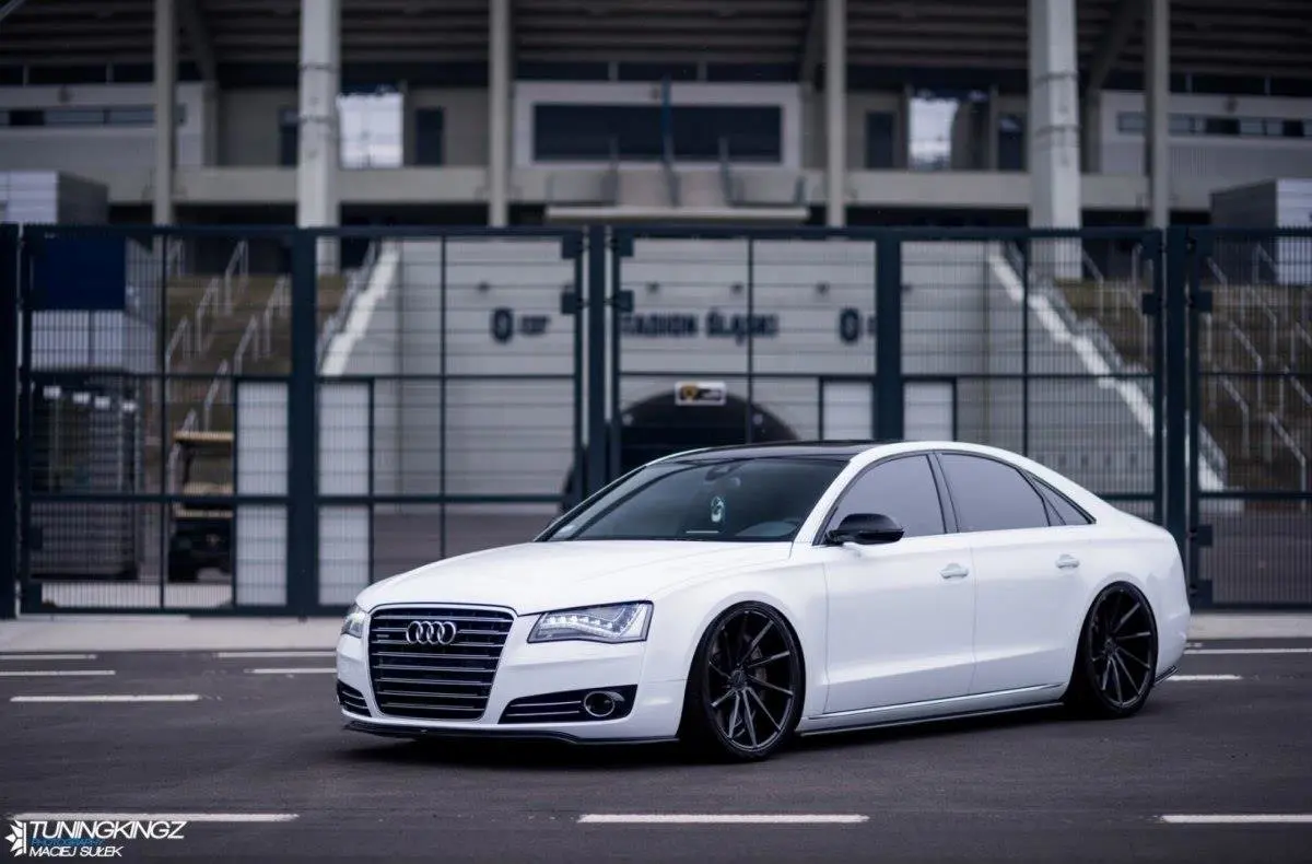 SIDESKJØRT AUDI A8 D4 2009 - 2013 – bilde 3
