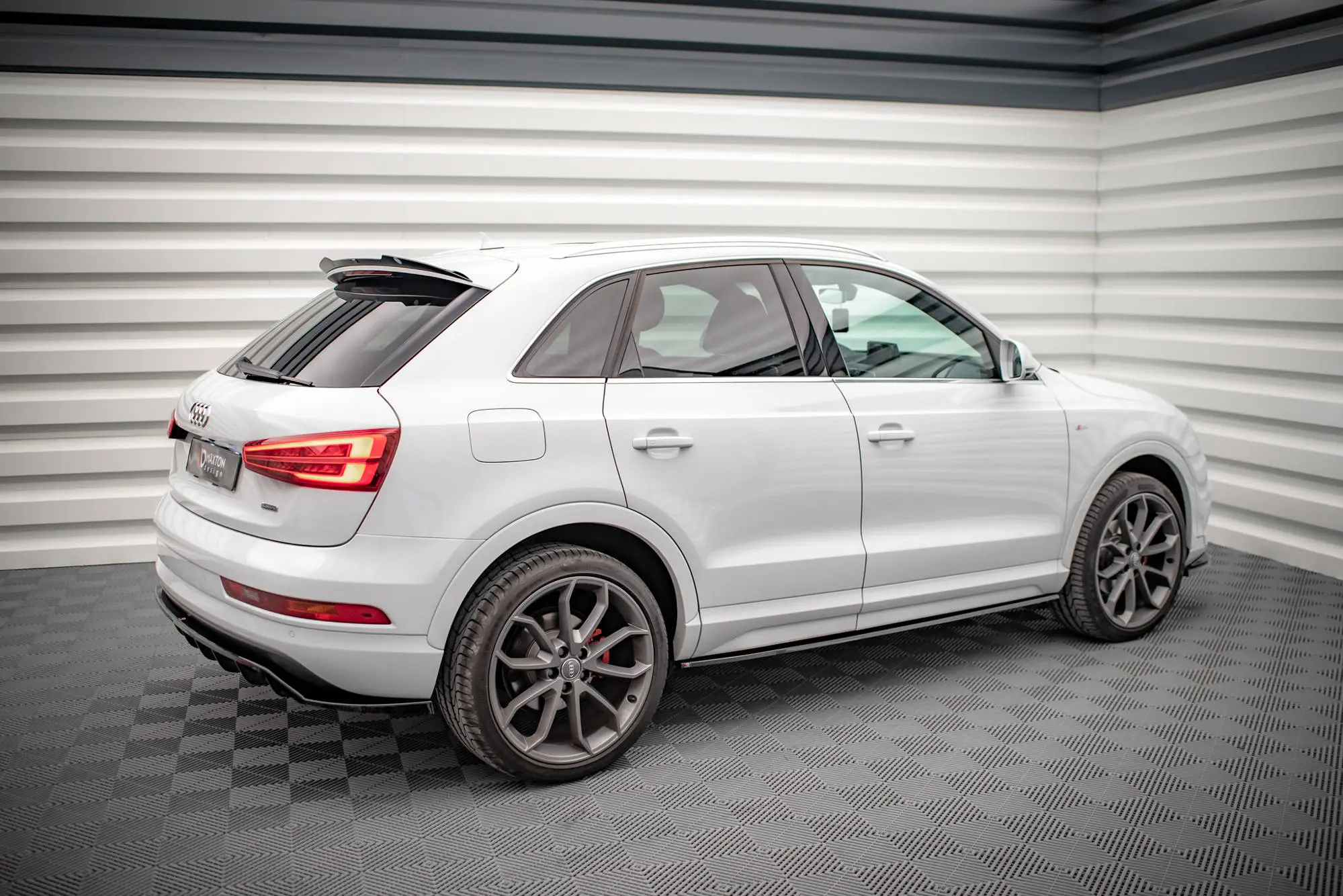Sideskjørt Audi Q3 8U Facelift 2014 - 2018 – bilde 3