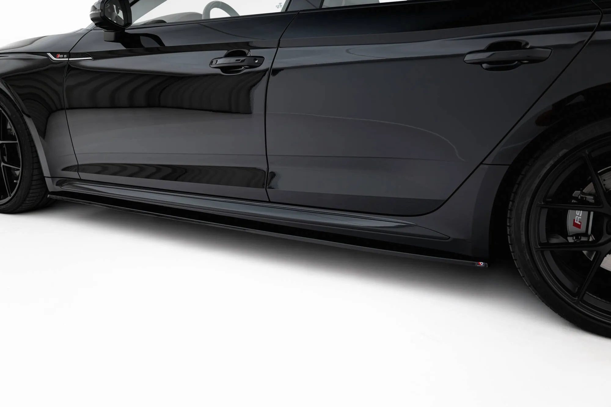 Sideskjørt Audi RS5 (F5) 2018 - 2020 | Glossy Black Edition – bilde 3