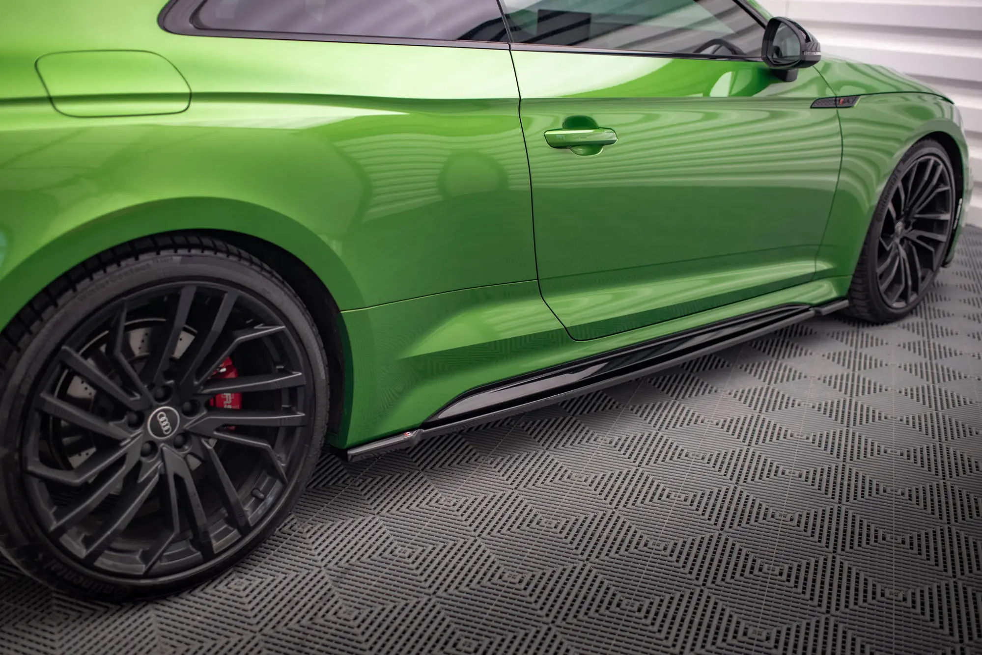 SIDESKJØRT AUDI RS5 (F5) Coupe 2019->