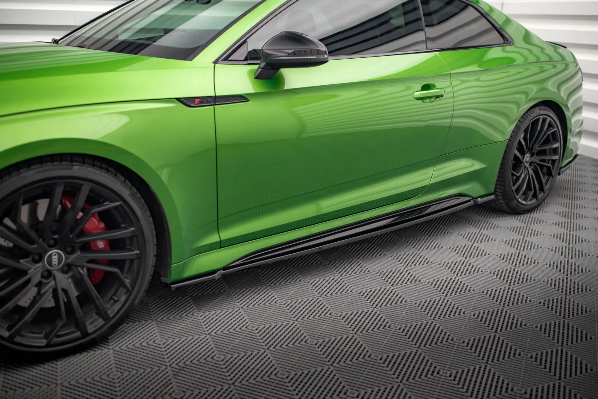 SIDESKJØRT AUDI RS5 (F5) Coupe 2019-> – bilde 2