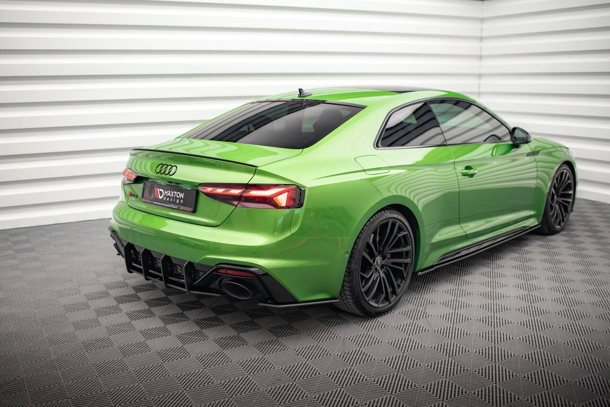 Sideskjørt Audi RS5 (F5) Coupe 2019-> | Street Pro Black Edition – bilde 2