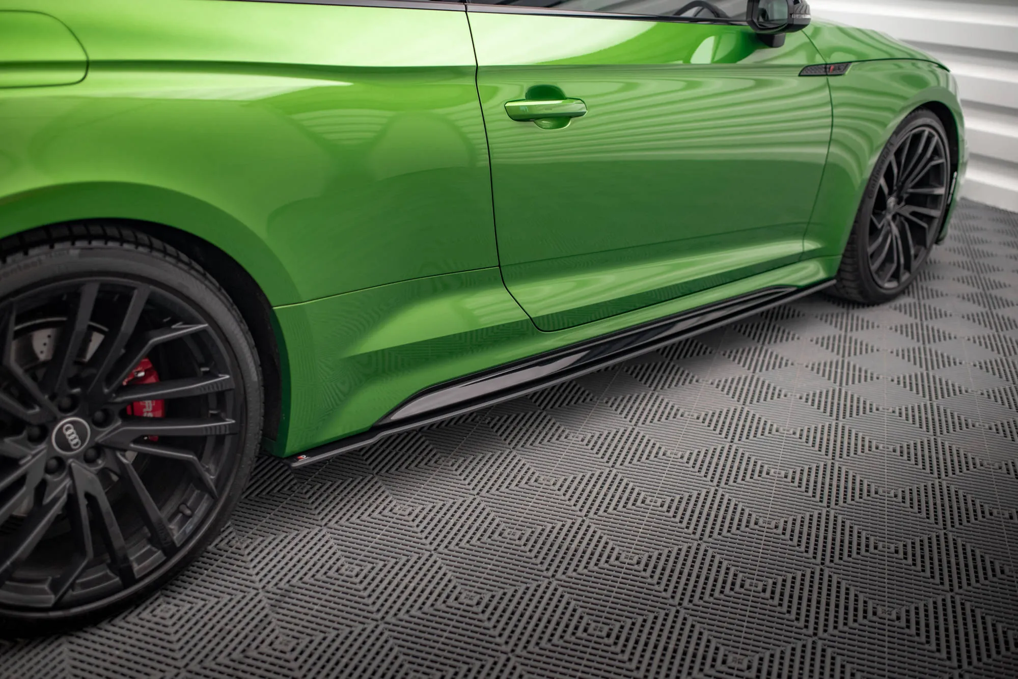Sideskjørt Audi RS5 (F5) Coupe 2019-> | Street Pro Black Edition – bilde 5