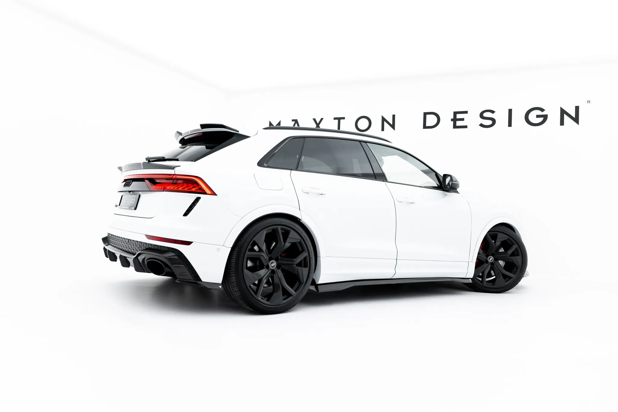 Sideskjørt Audi RSQ8 (Mk1) 2019-2026 | Carbon Fiber Edition – bilde 4