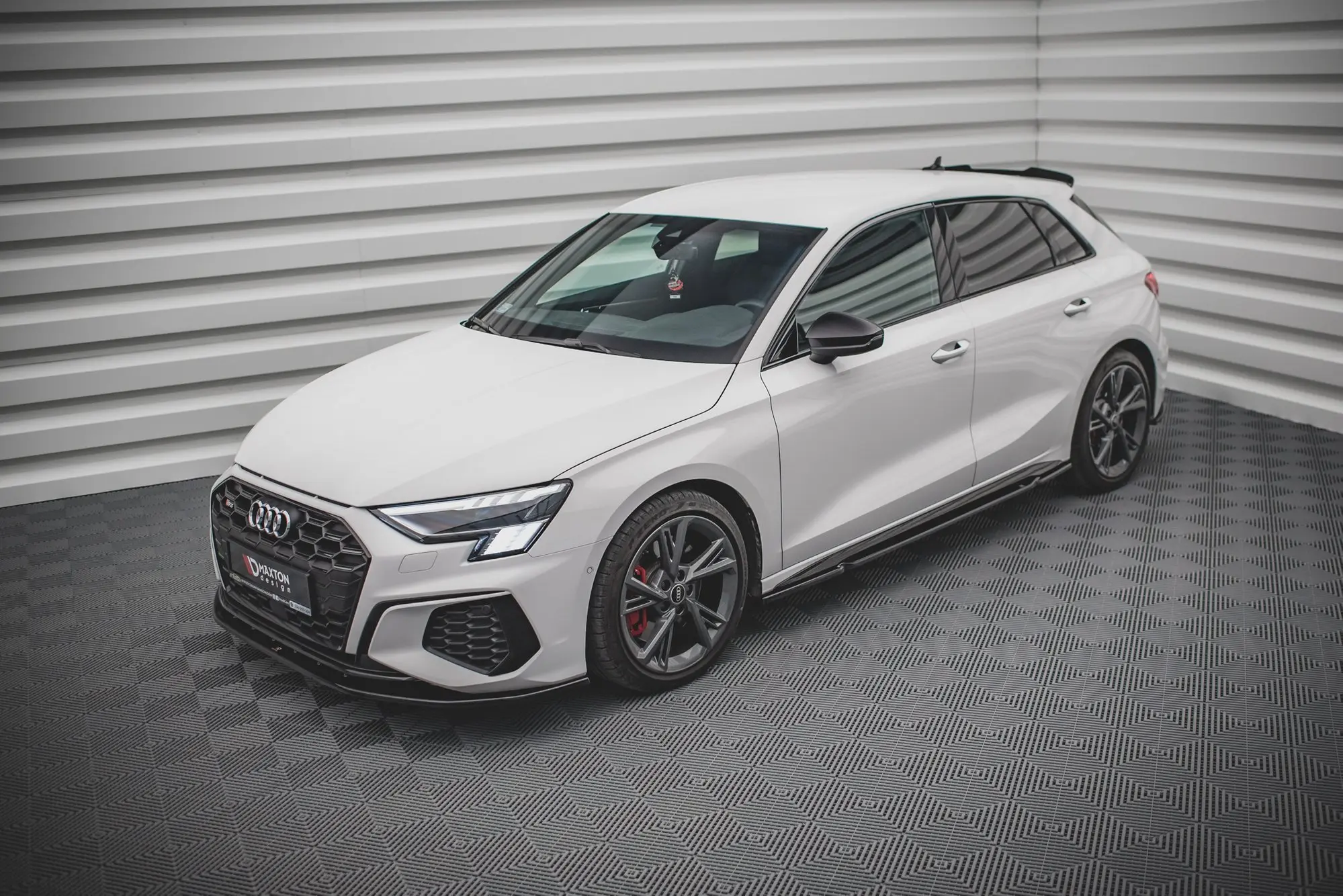 SIDESKJØRT AUDI S3 8y 2020-> / Audi A3 S-LINE 8Y 2020-> – bilde 2
