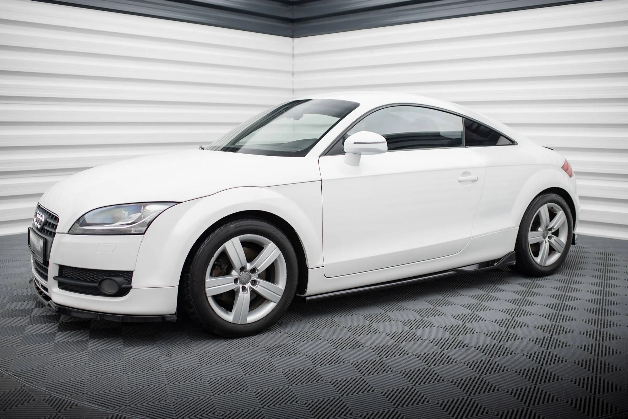 Sideskjørt Audi TT 8J 2006 - 2010 | Glossy Black Edition – bilde 2