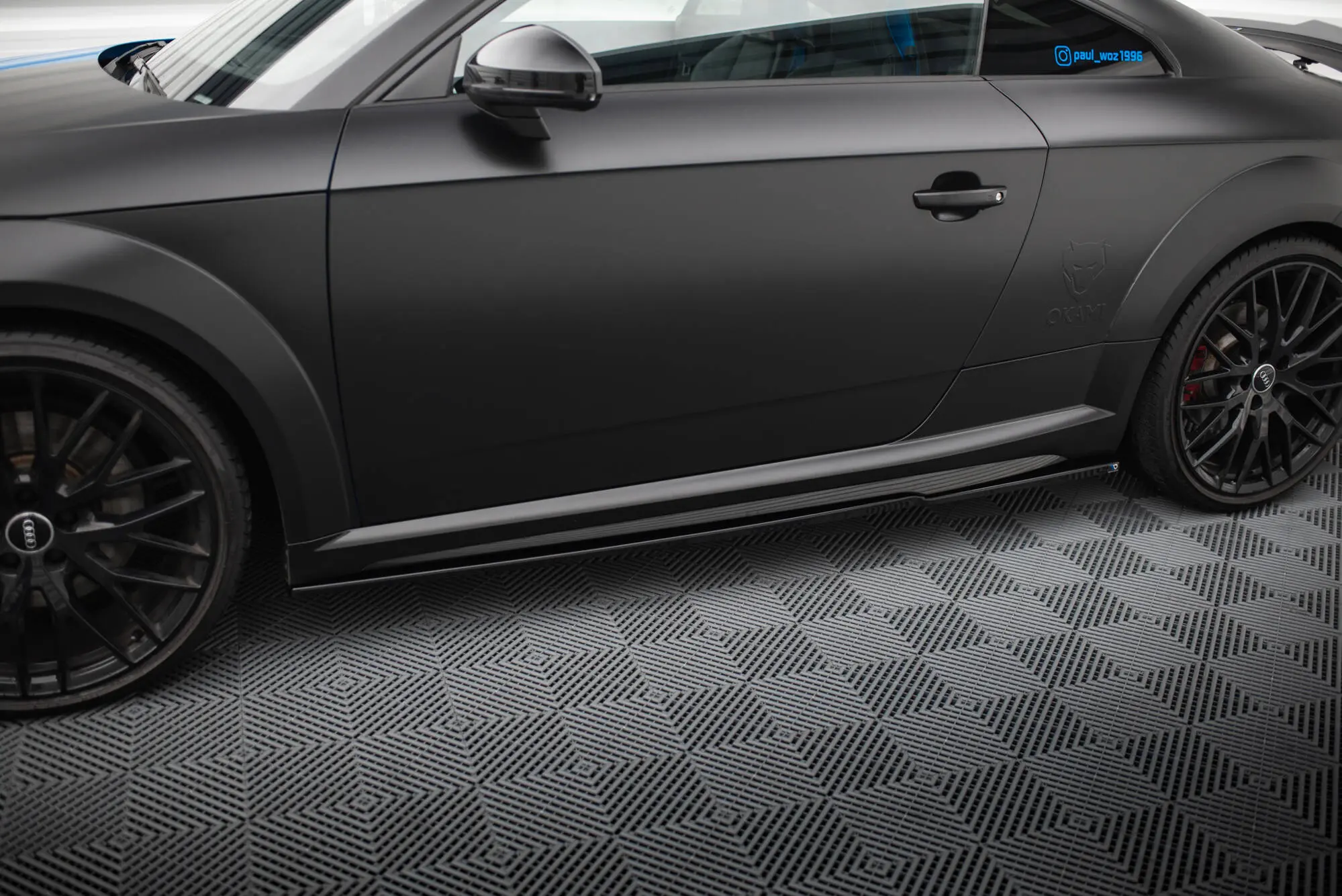 Sideskjørt Audi TT S (8S) facelift 2018 - 2023 | Glossy Black Edition
