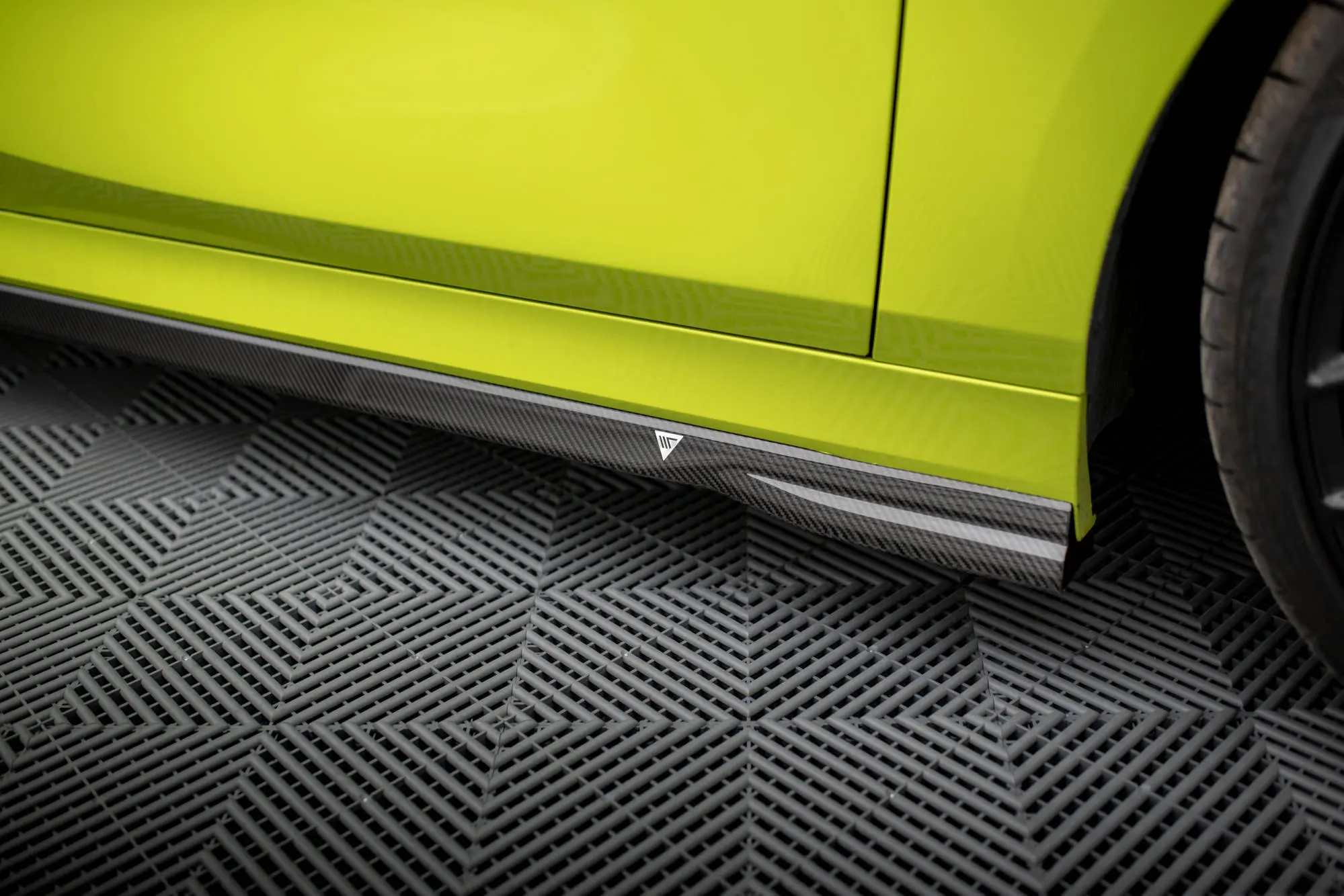 Sideskjørt BMW 1 (F40) M-Pack / BMW 1 (F40) M135i 2019 - 2024 | Real Carbon Fiber – bilde 3