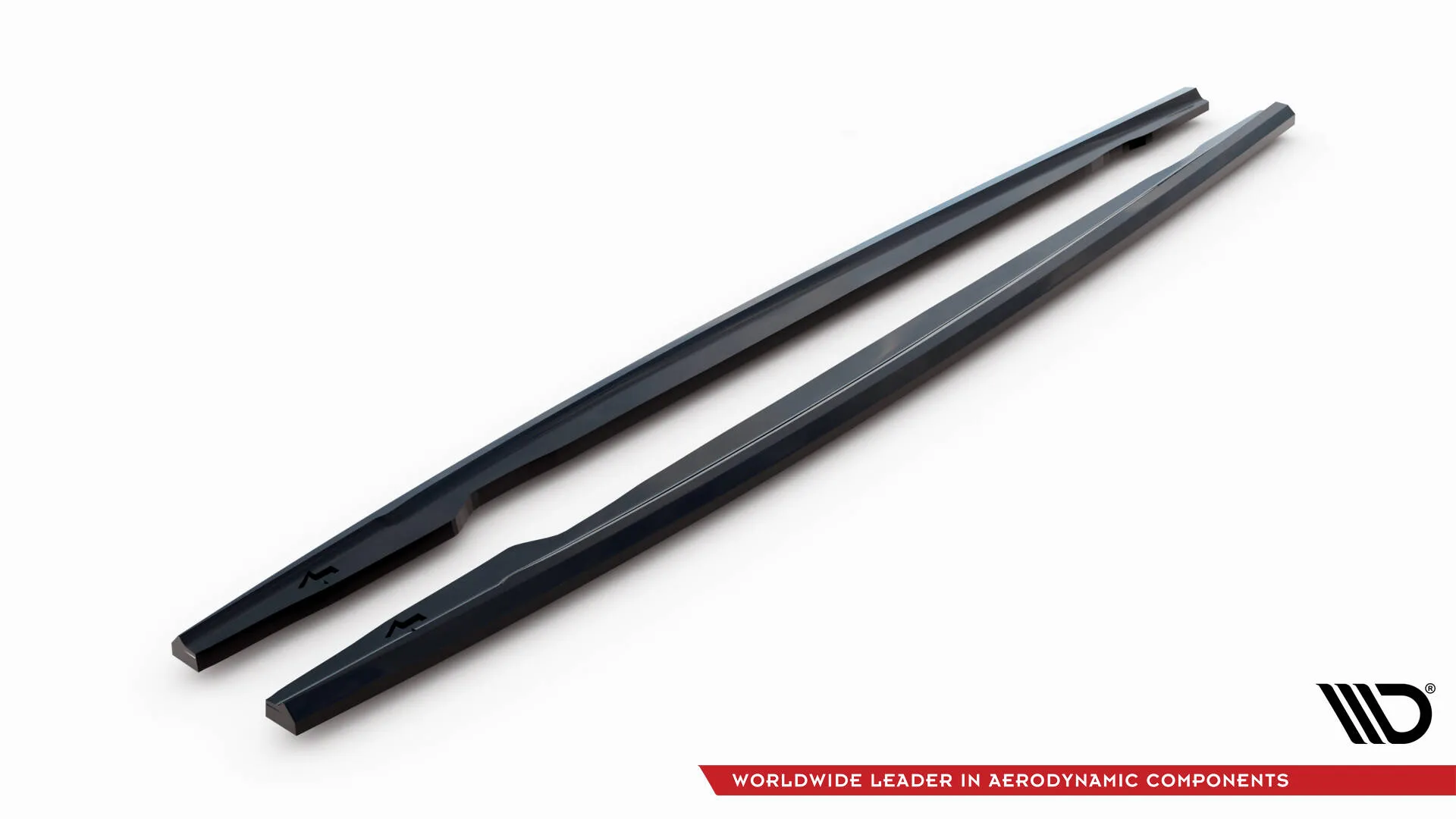 Sideskjørt BMW 1 M-Pack (E82) 2007 - 2011 | Glossy Black Edition – bilde 4