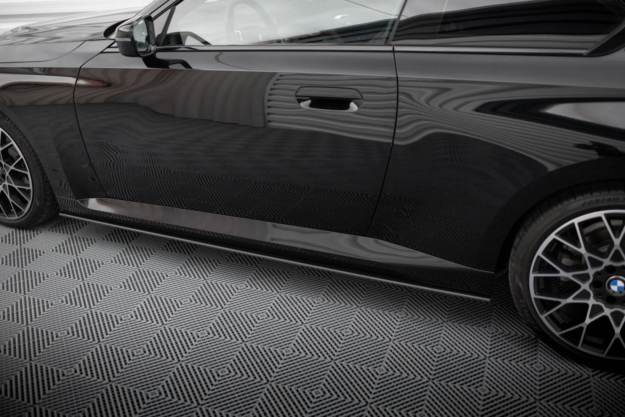 Sideskjørt BMW 2 Coupe (G42) 2021 - > | Street Pro Black Edition – bilde 3