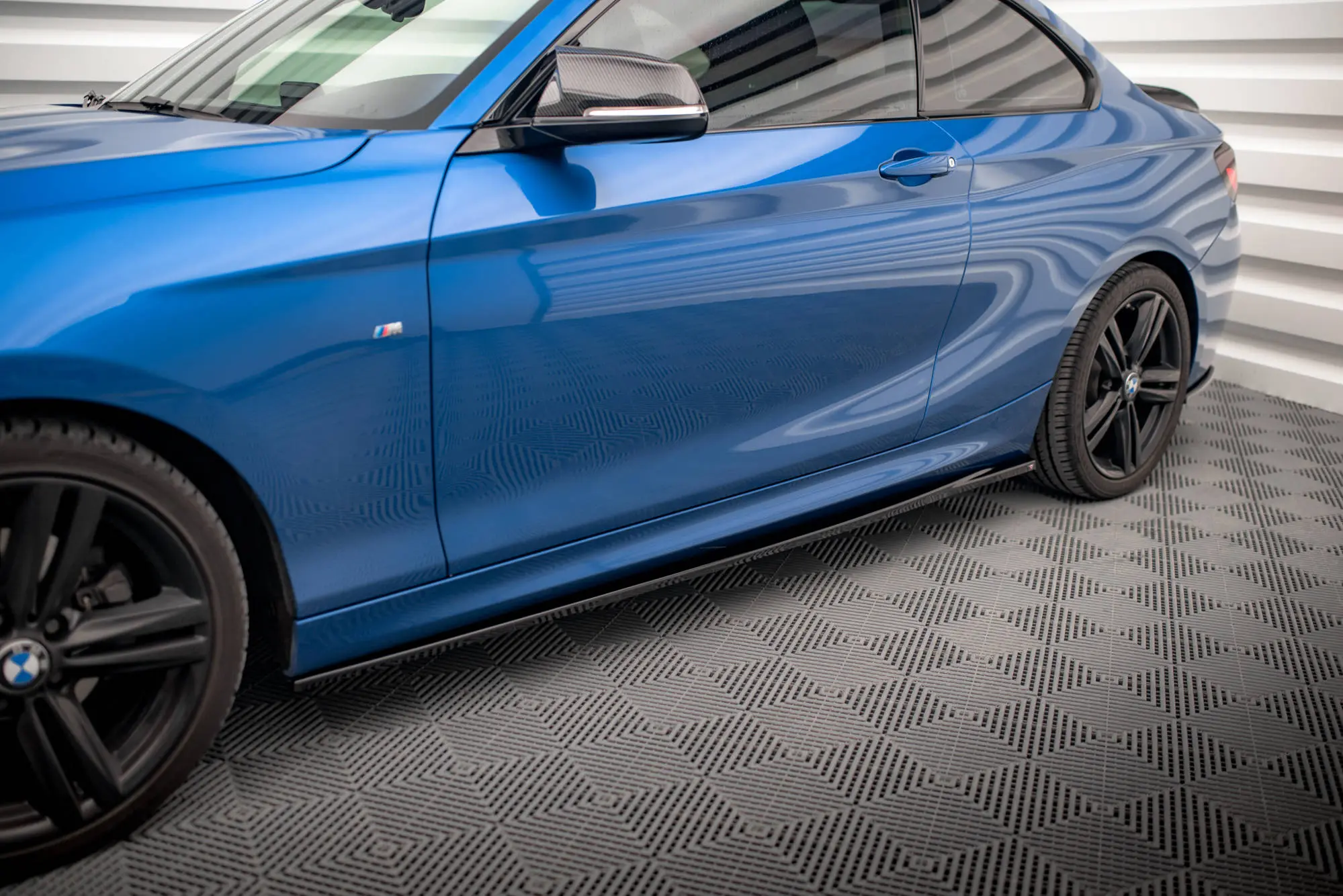 SIDESKJØRT  BMW 2 (F22) 2014-2021 M-PACK – bilde 2