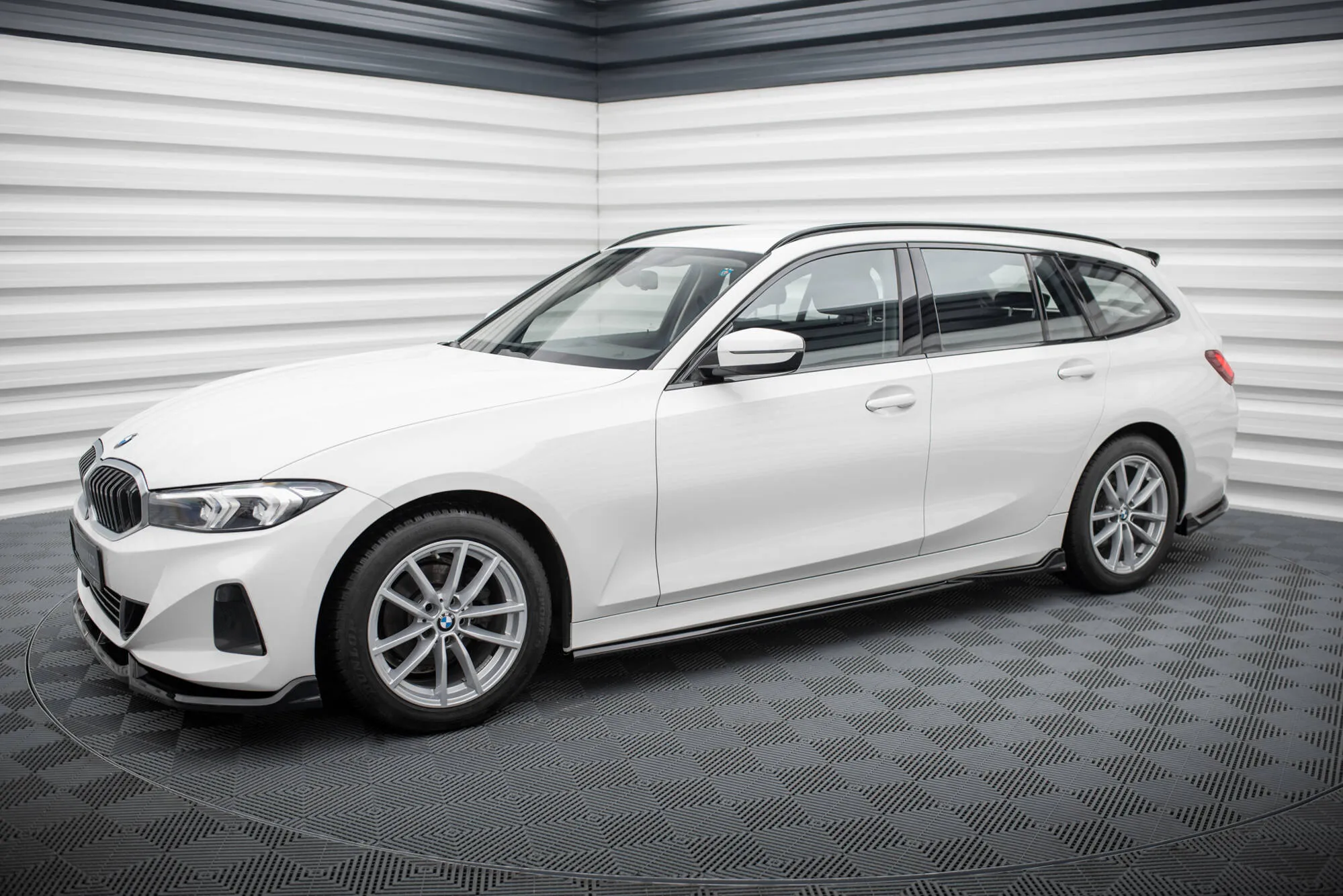 Sideskjørt BMW 3 (G20/G21) Facelift 2022 -> | Glossy Black Edition – bilde 2