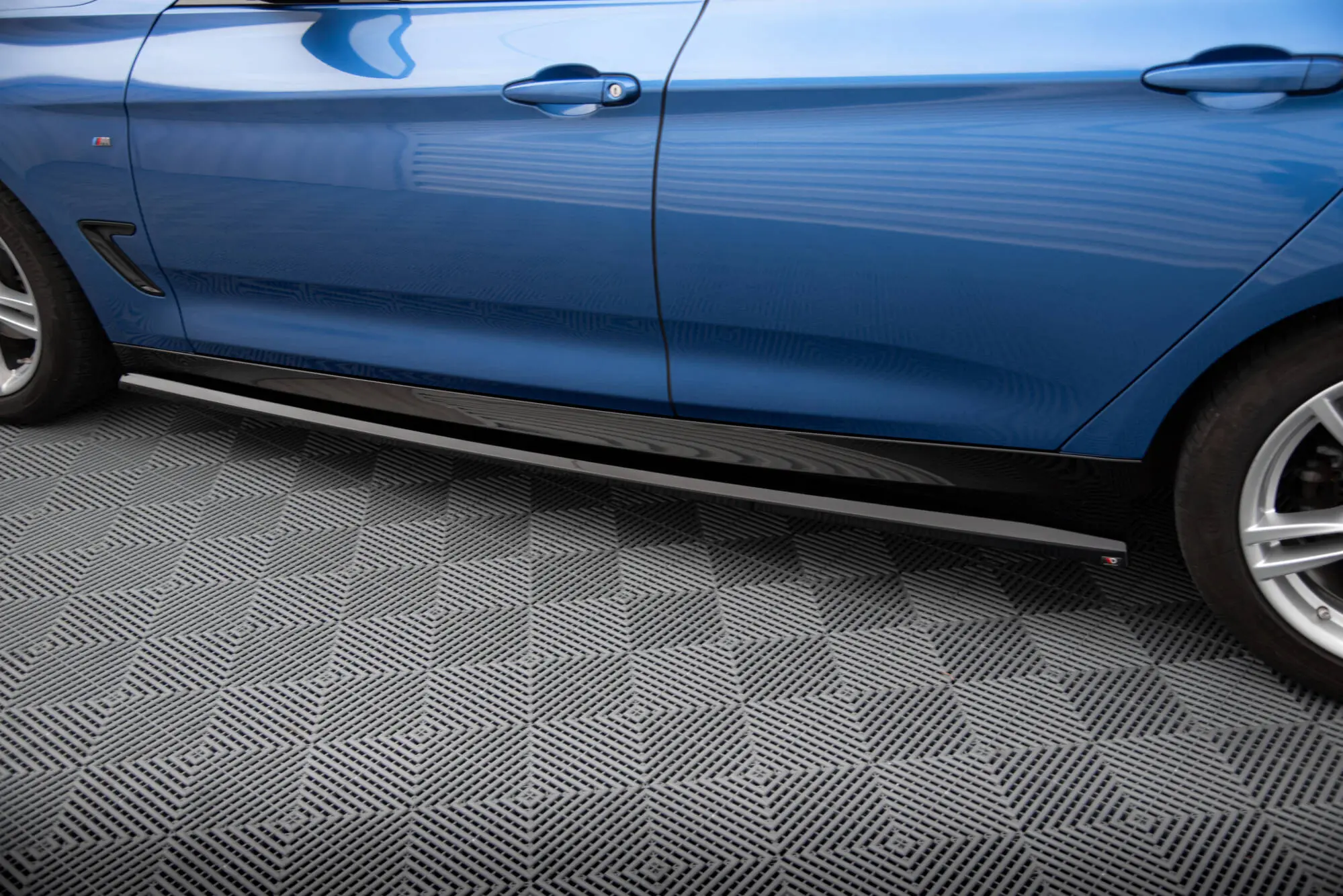 Sideskjørt BMW 3 GT (F34) M-Pakke 2013 - 2016 | Glossy Black Edition – bilde 2