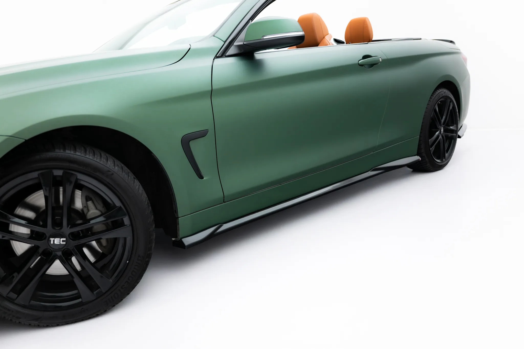 Sideskjørt BMW 4 (F33/F32) 2013 - 2020 | Glossy Black Edition – bilde 2