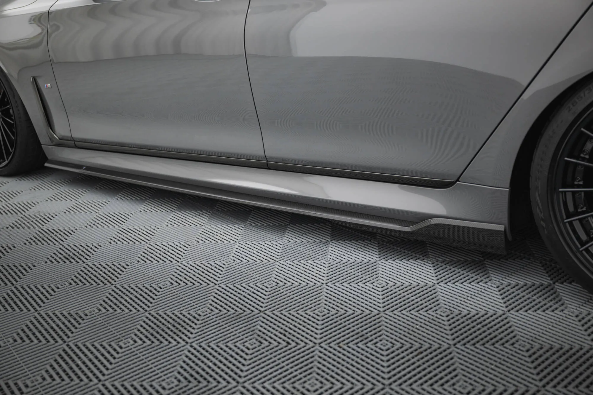 Sideskjørt BMW 7 (G11 Facelift) 2019 - 2022 | Carbon Fiber Edition – bilde 3
