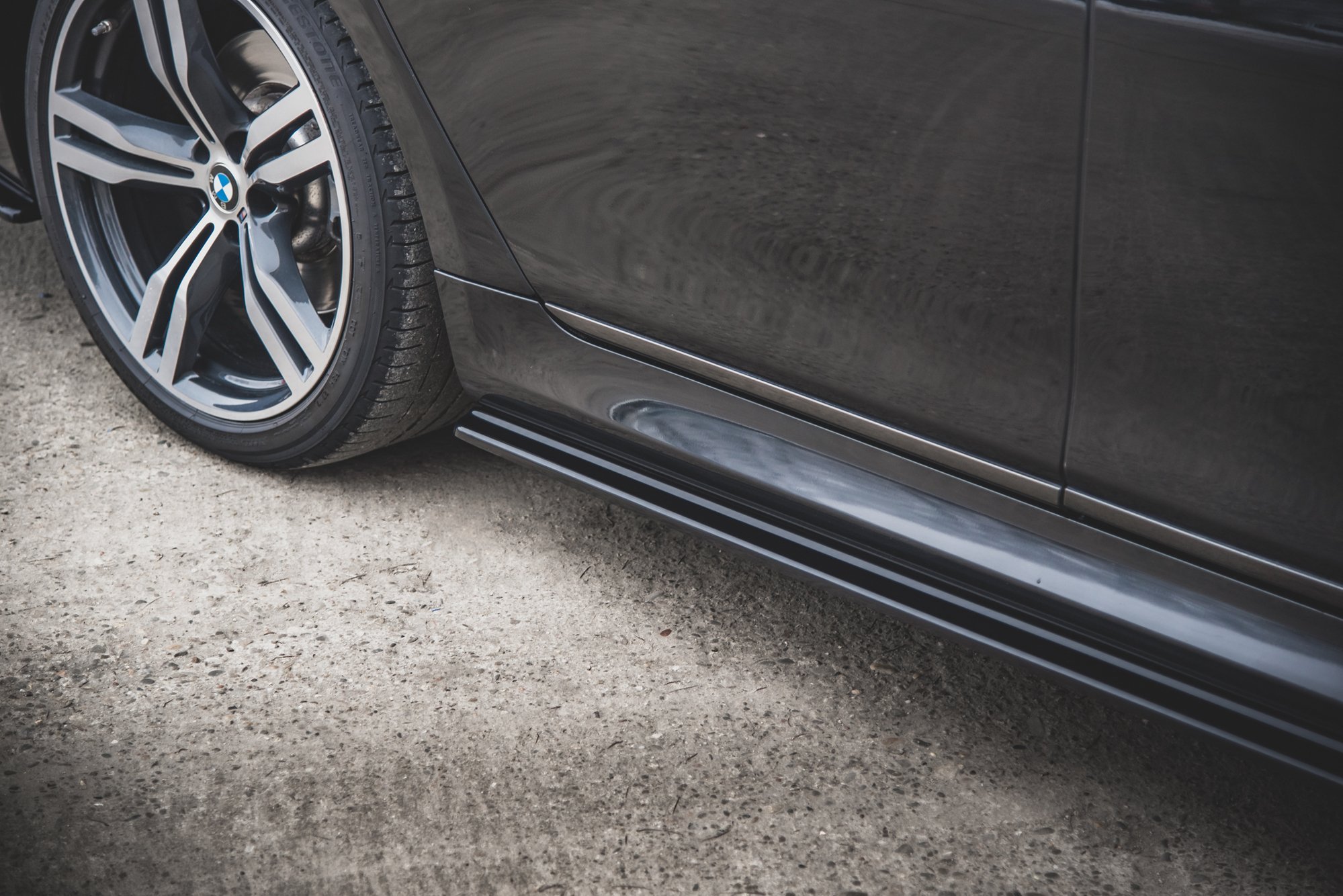 SIDESKJØRT BMW 7 (G11) M-PACK 2015-2018 – bilde 2