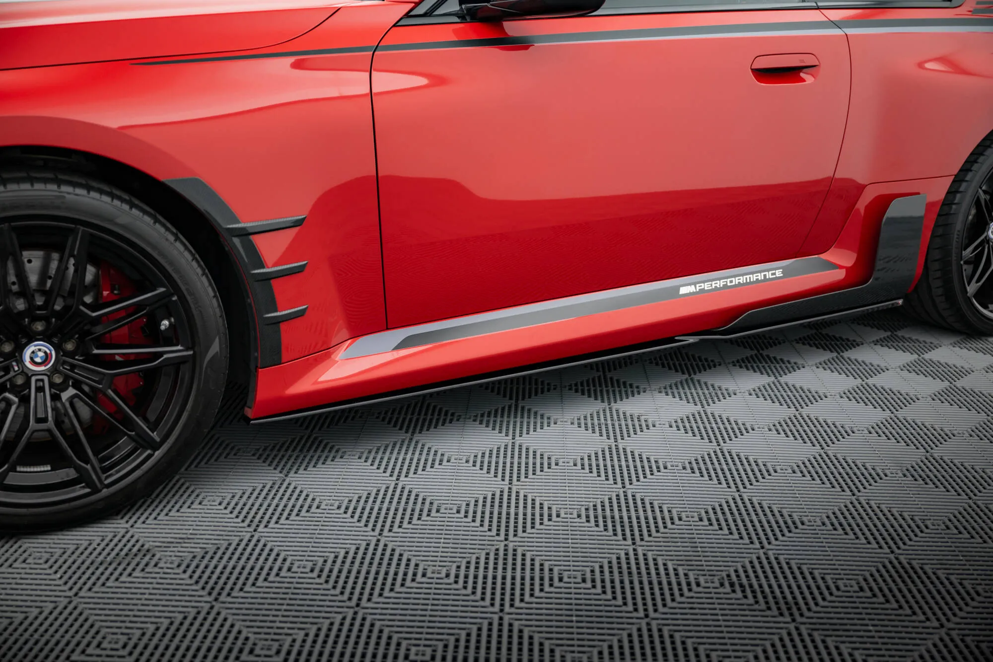 Sideskjørt BMW M2 M-Performance (G87) 2023 -> | Glossy Black Edition