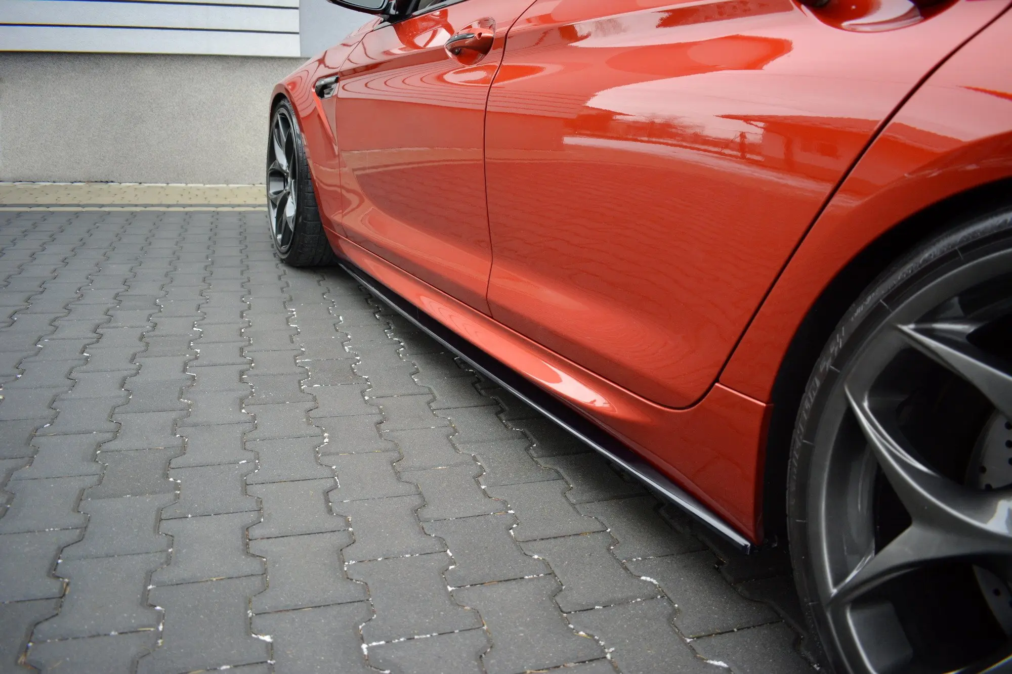 SIDESKJØRT BMW M6 Gran Coupe (F06) 2011 - 2015