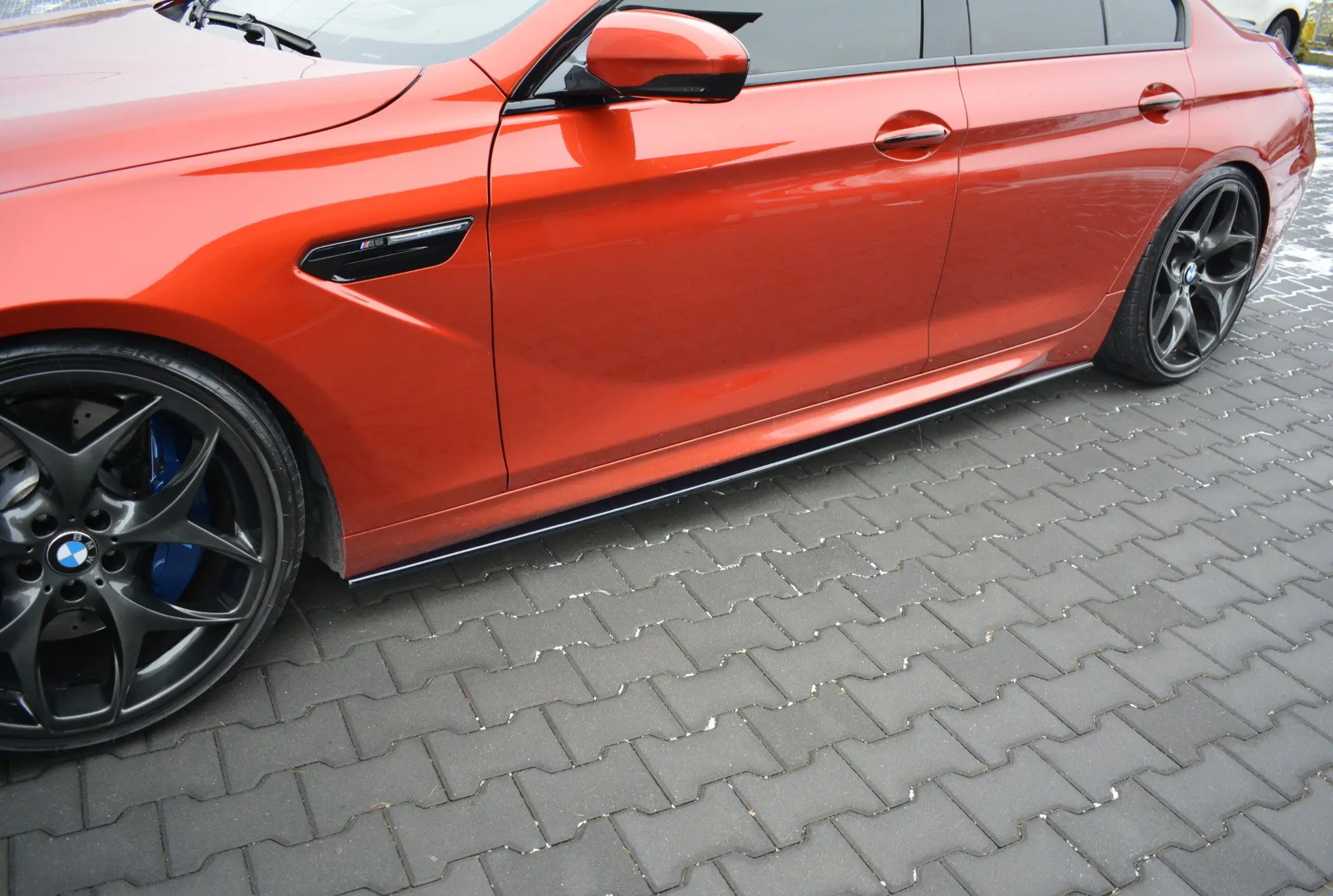 SIDESKJØRT BMW M6 Gran Coupe (F06) 2011 - 2015 – bilde 2