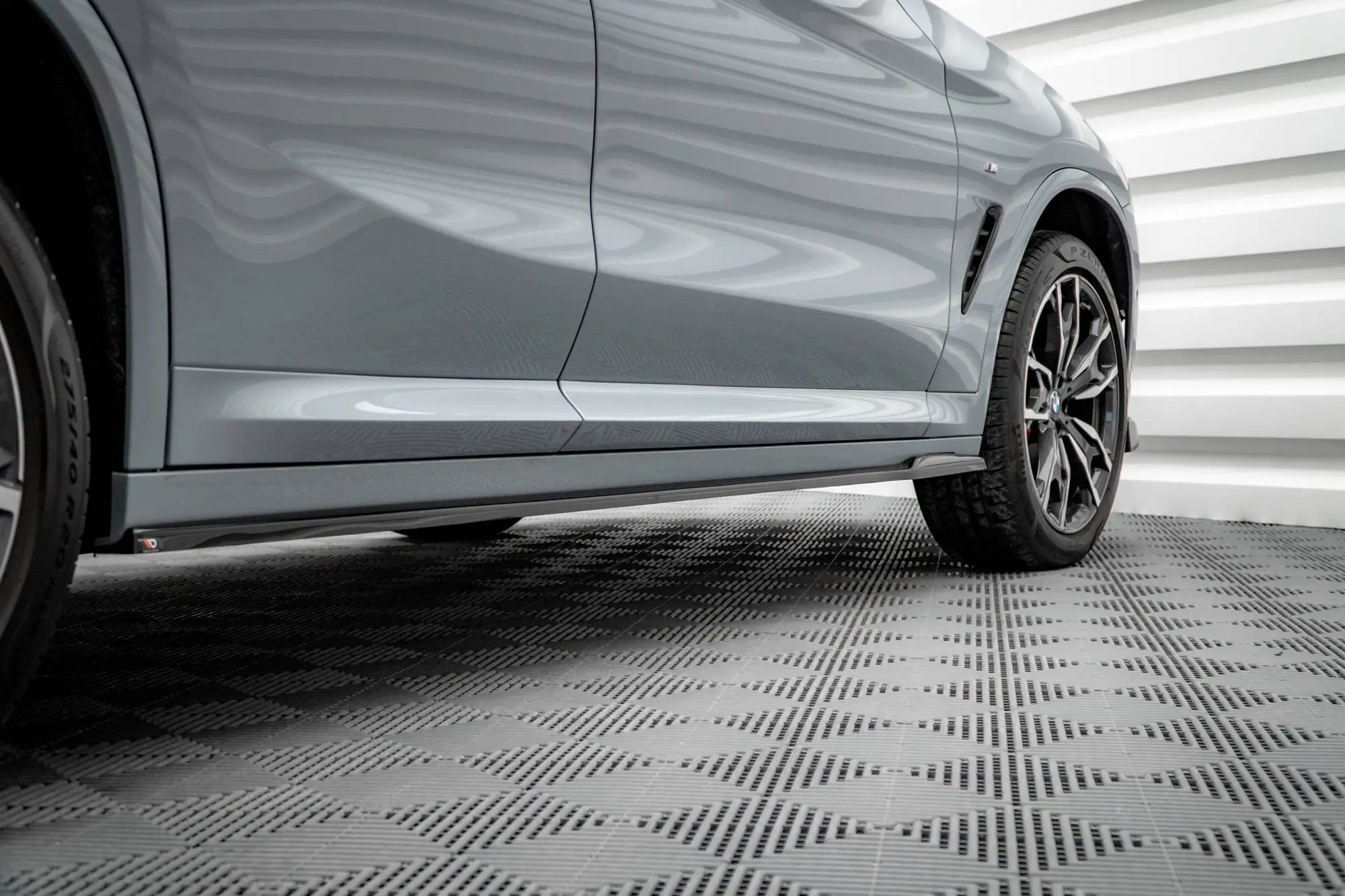 SIDESKJØRT BMW X4 (G02) M-Pack 2021 - 2025