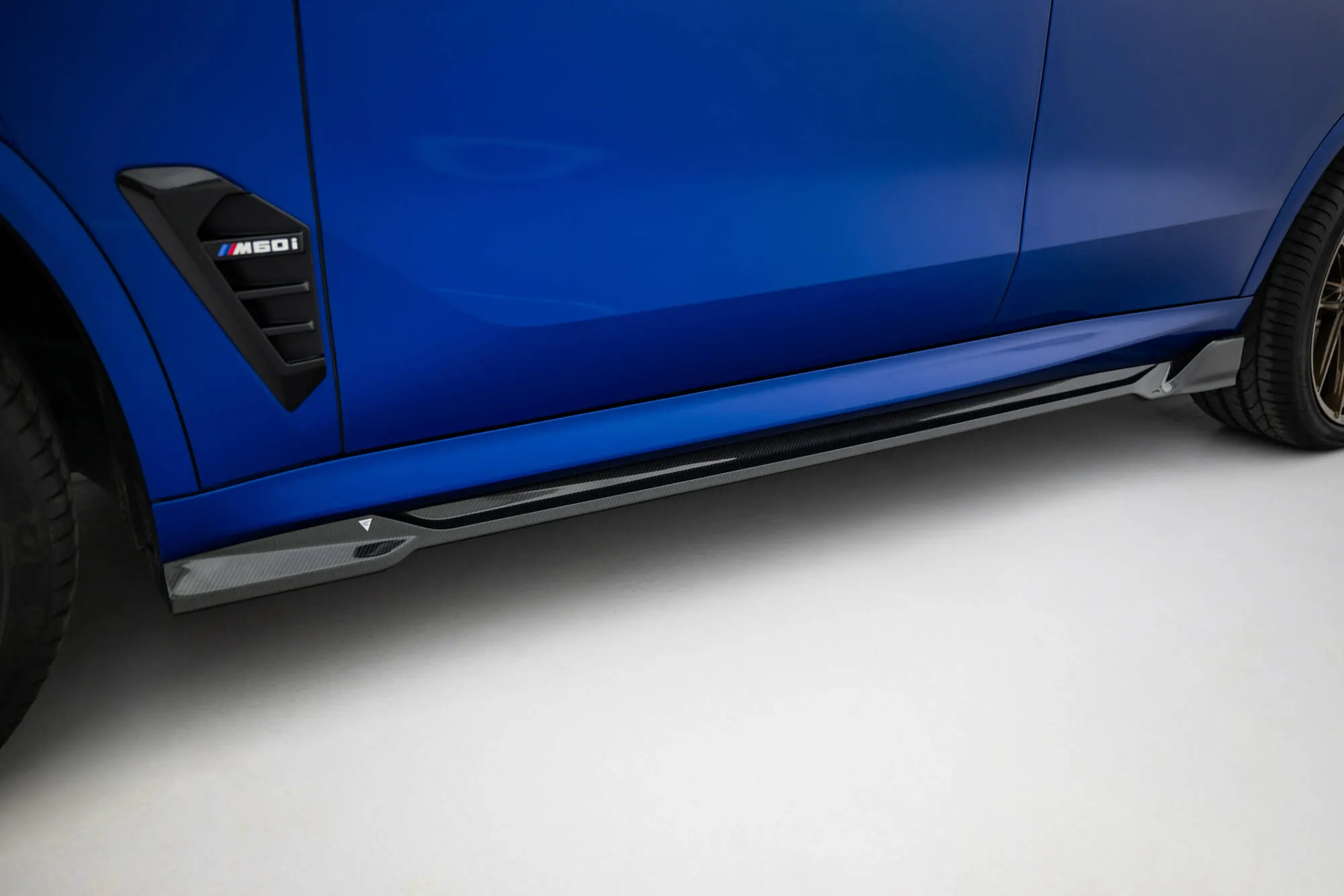 Sideskjørt BMW X5 M (F95 Facelift) 2023 - 2026 | Carbon Fiber Edition
