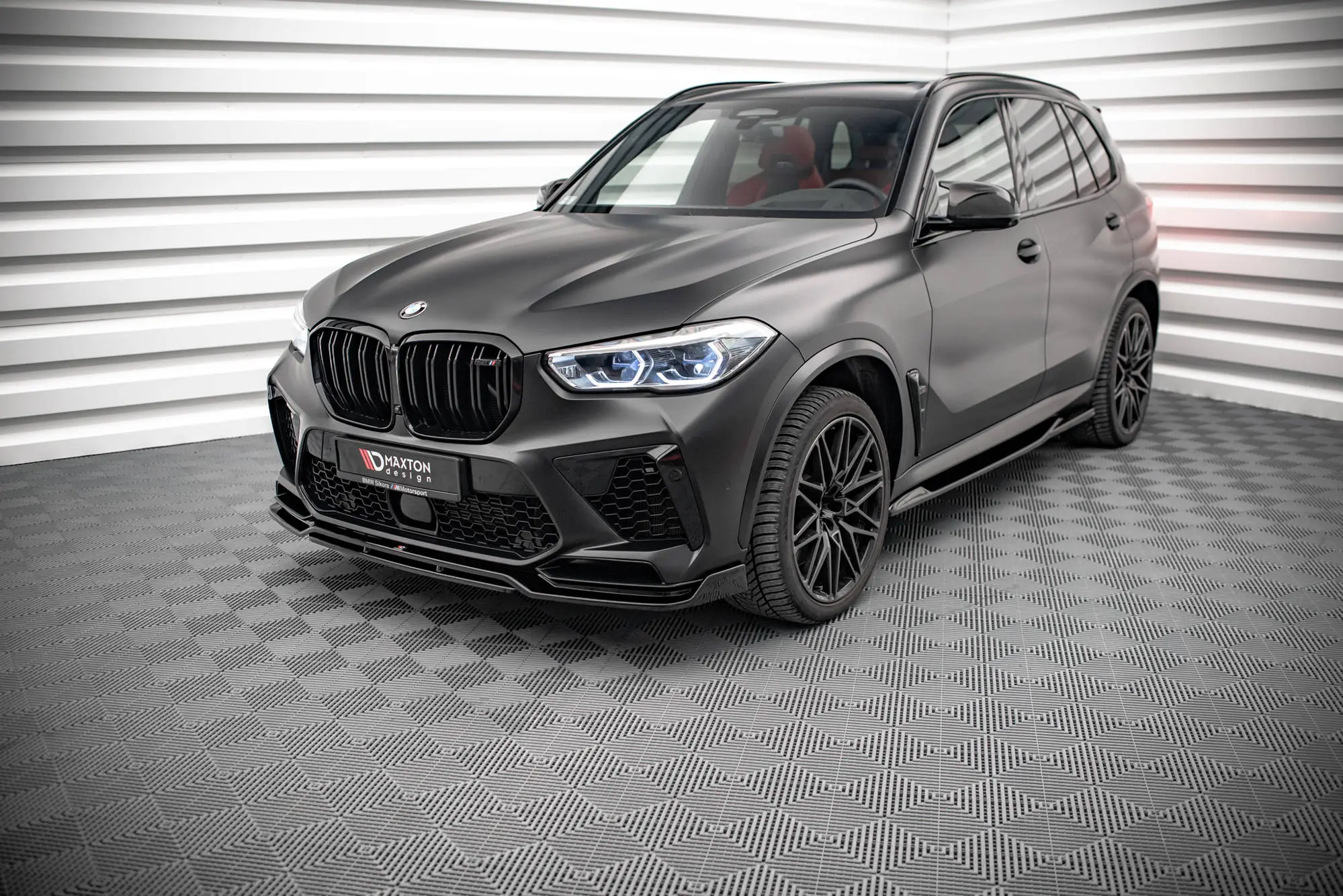 SIDESKJØRT BMW X5M (F95) 2019-> – bilde 4
