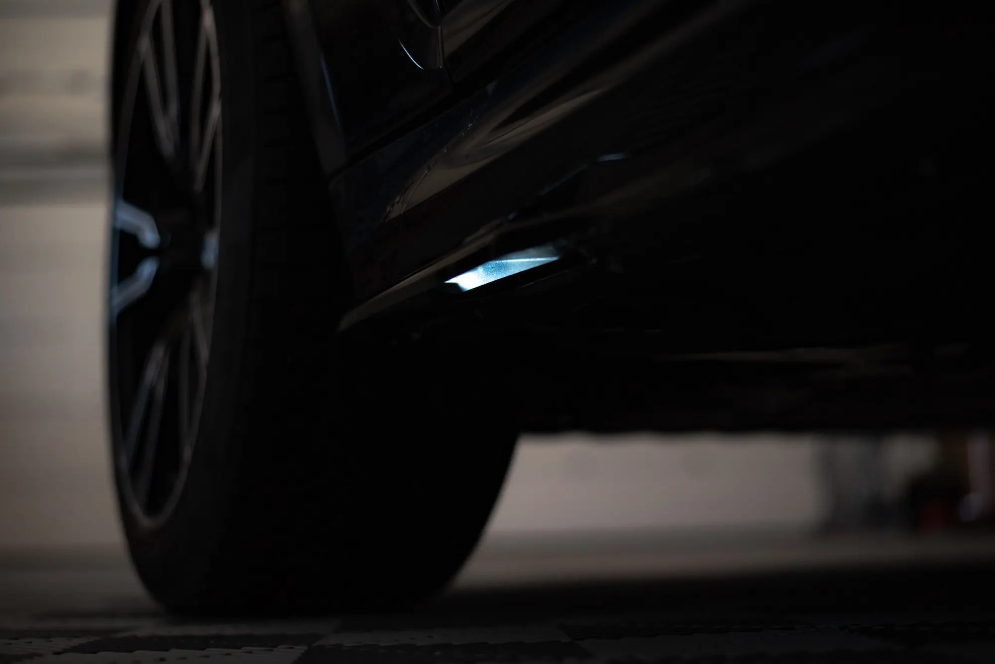 Sideskjørt BMW X7 (G07) 2018 - 2022 – bilde 3