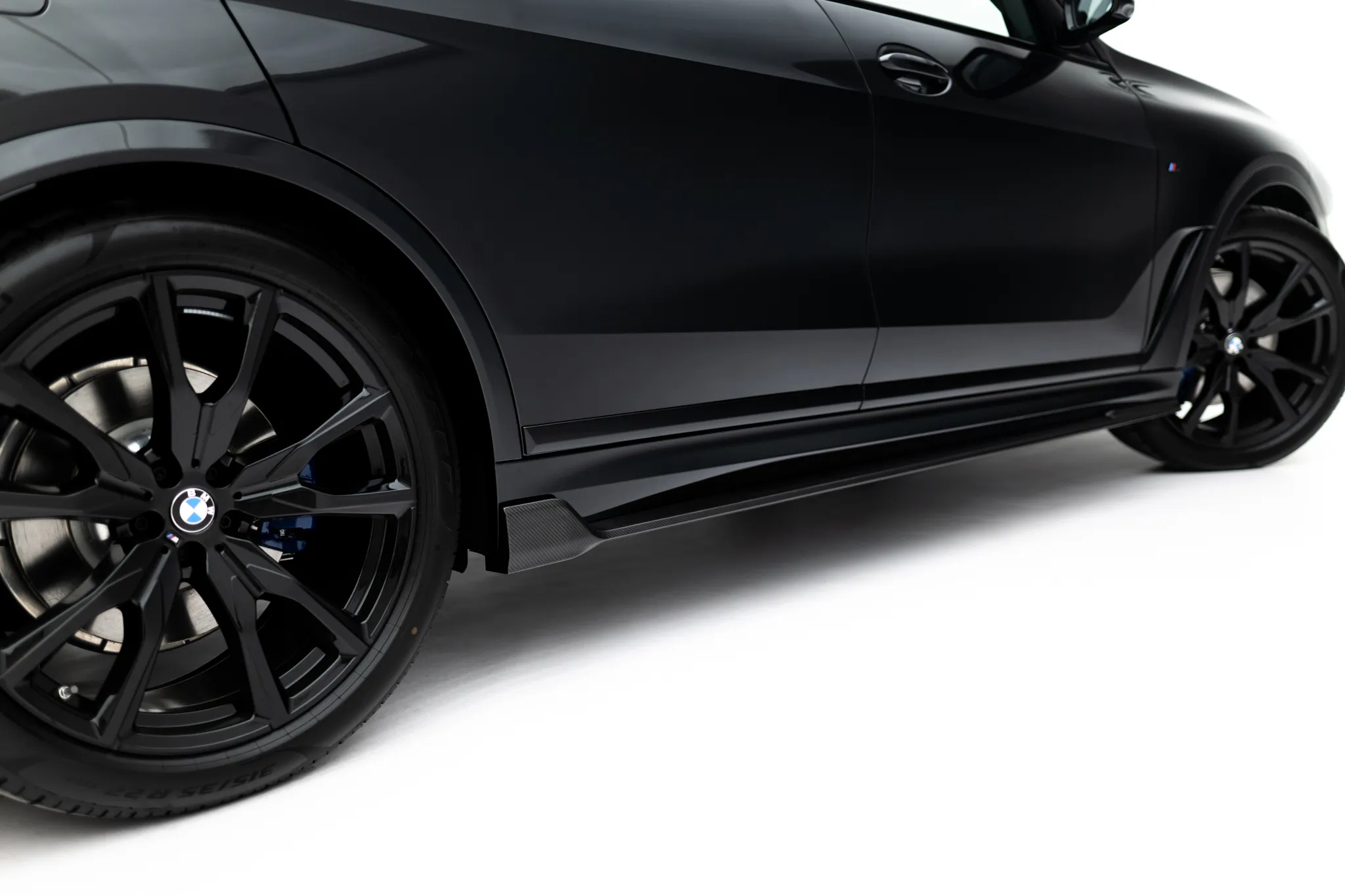 Sideskjørt BMW X7 (G07 Facelift) 2022-2026 | Carbon Fiber Edition – bilde 4