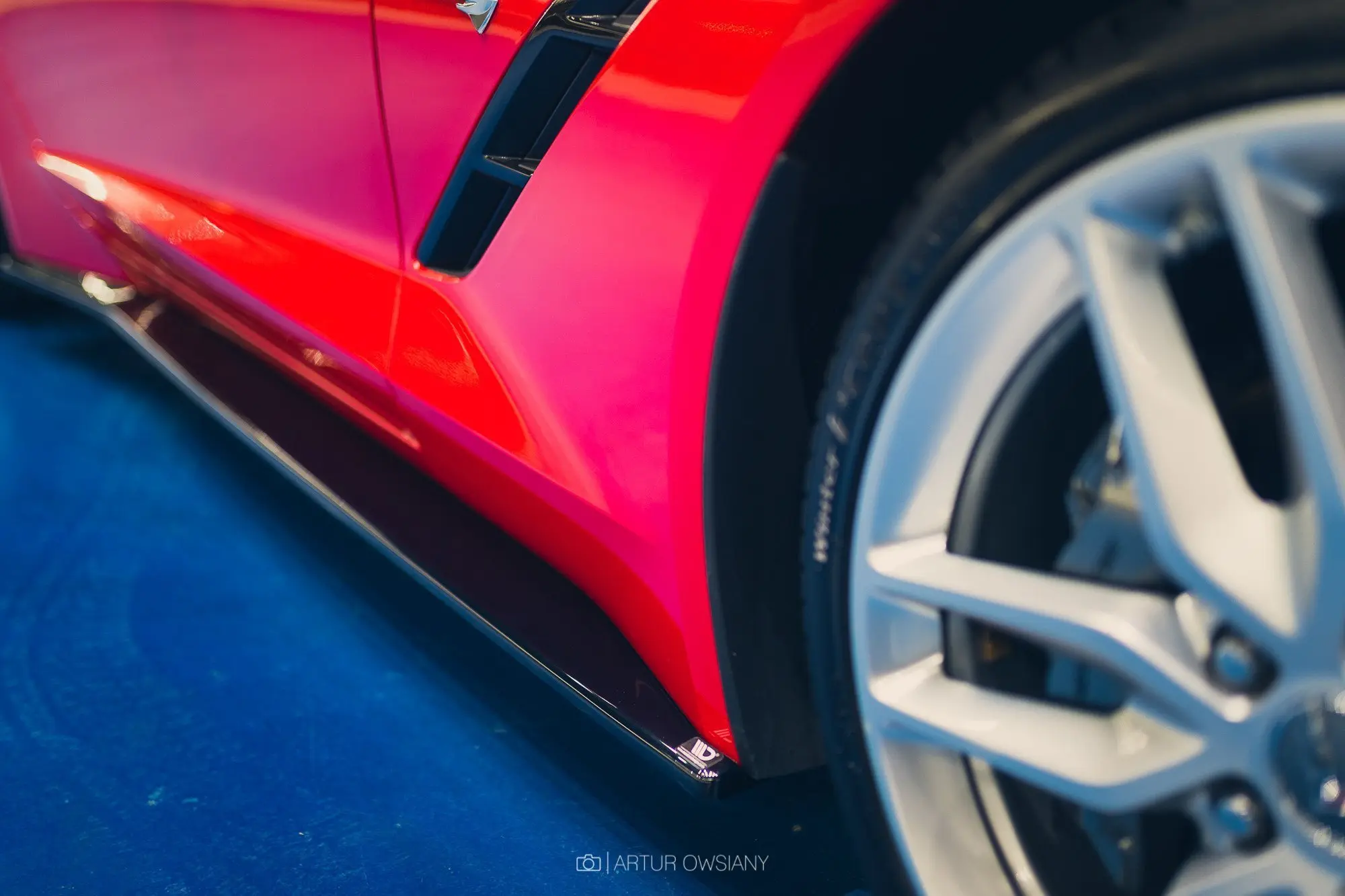 SIDESKJØRT CHEVROLET CORVETTE C7 2013-2019 – bilde 2