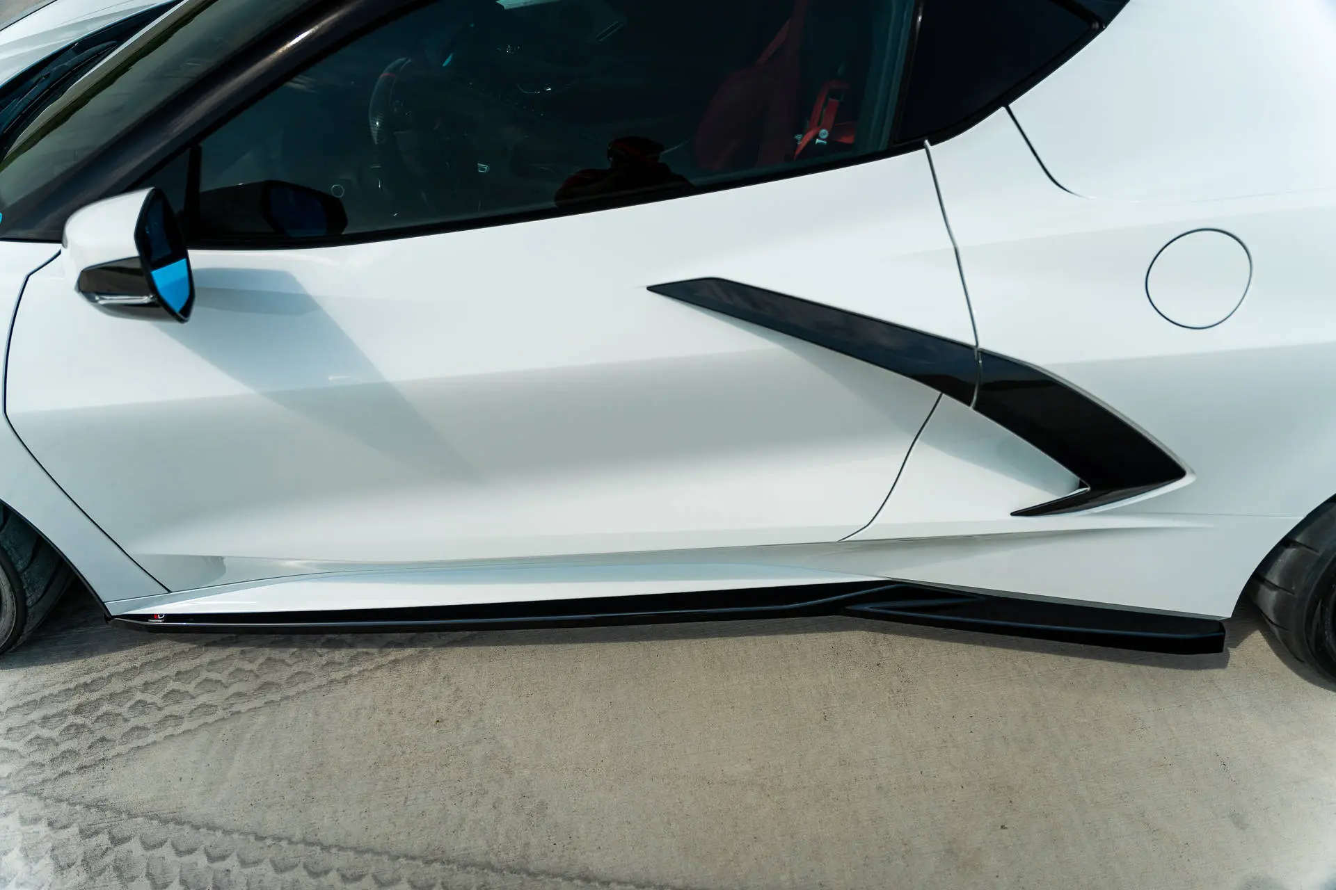 SIDESKJØRT CHEVROLET CORVETTE C8 2020->