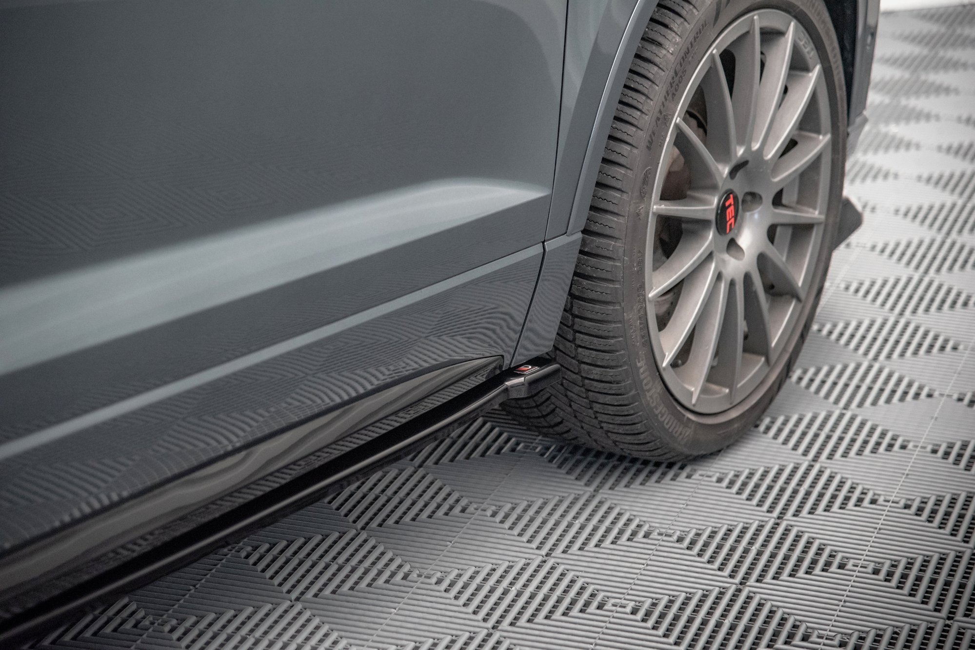 Sideskjørt Cupra Ateca 2018 -> | Glossy Black Edition – bilde 2