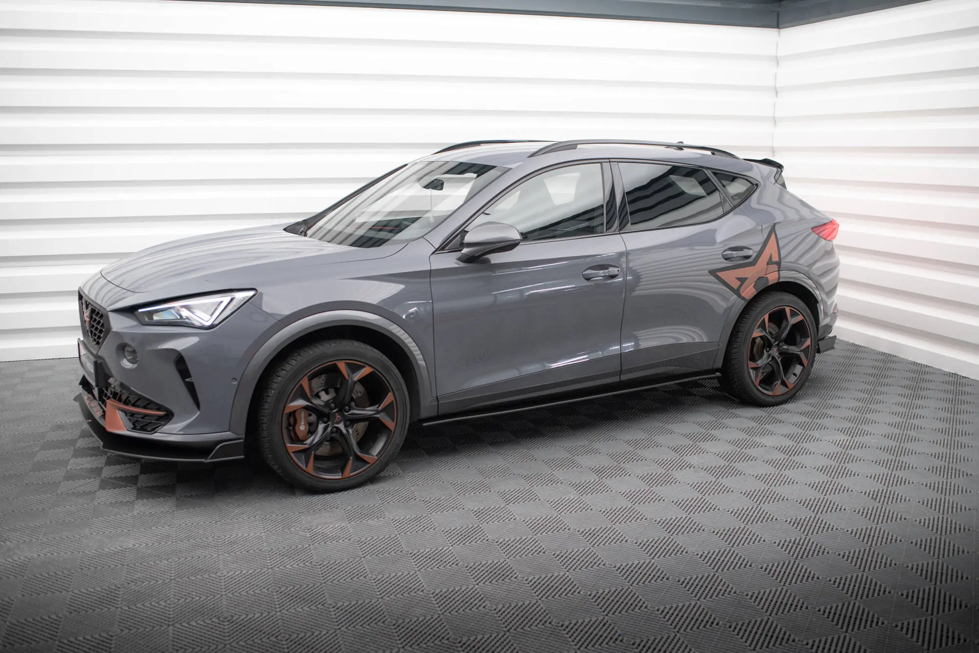 Sideskjørt Cupra Formentor 2020 - > | Street Pro Black Edition – bilde 4