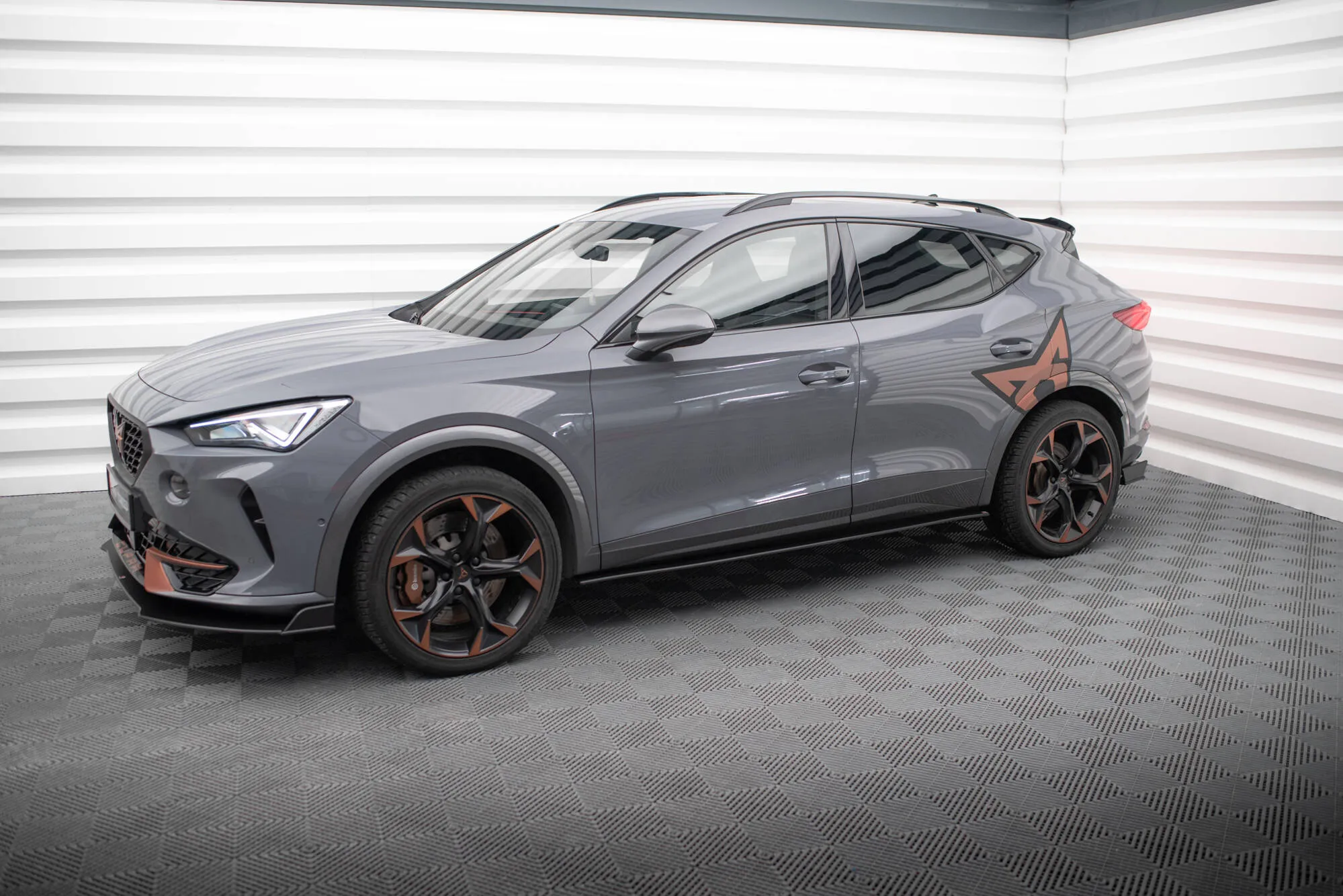 Sideskjørt Cupra Formentor 2020 - > | Street Pro Black Edition – bilde 2