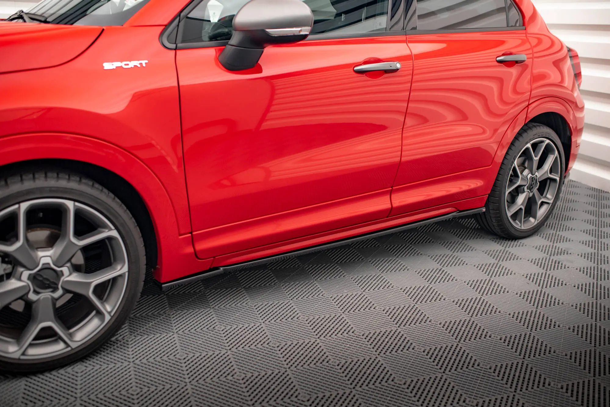 Sideskjørt Fiat 500X Sport Facelift 2018 - 2024 | Glossy Black Edition