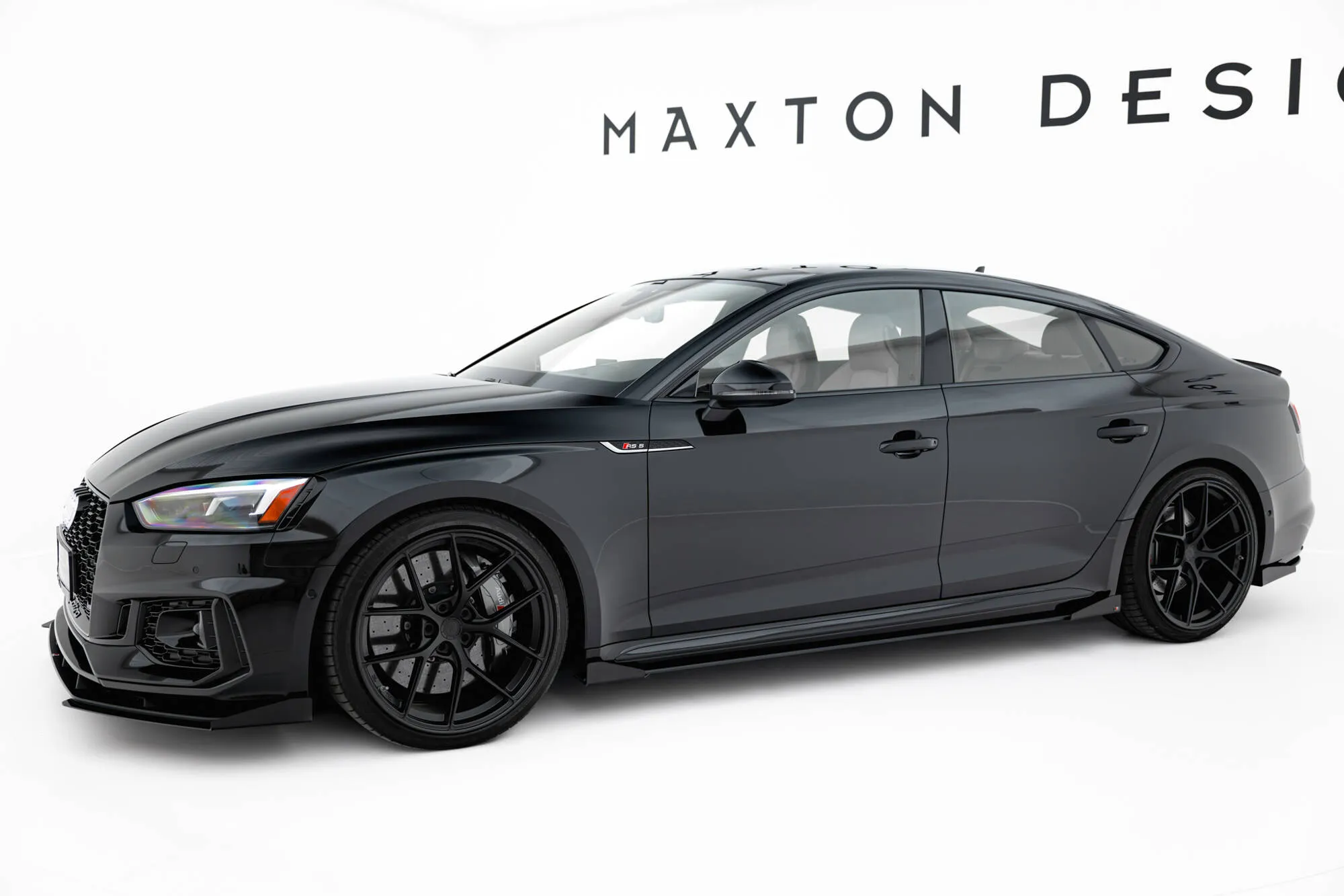 Sideskjørt-flopper Audi RS5 (F5) 2017 - 2019 | Glossy Black Edition – bilde 2